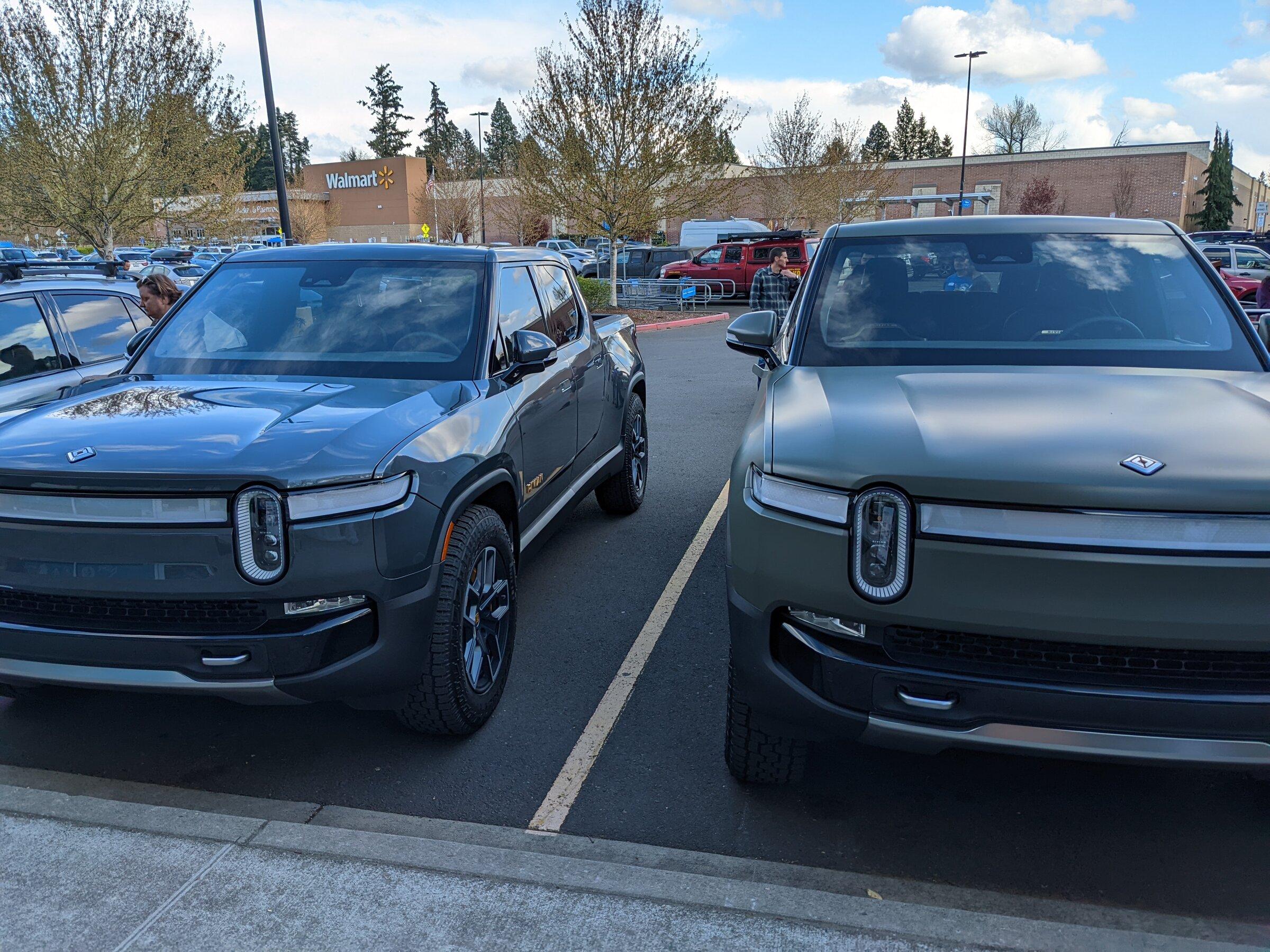 Rivian R1T R1S Portland Area Meet-up April 8th PXL_20220409_003246495.MP