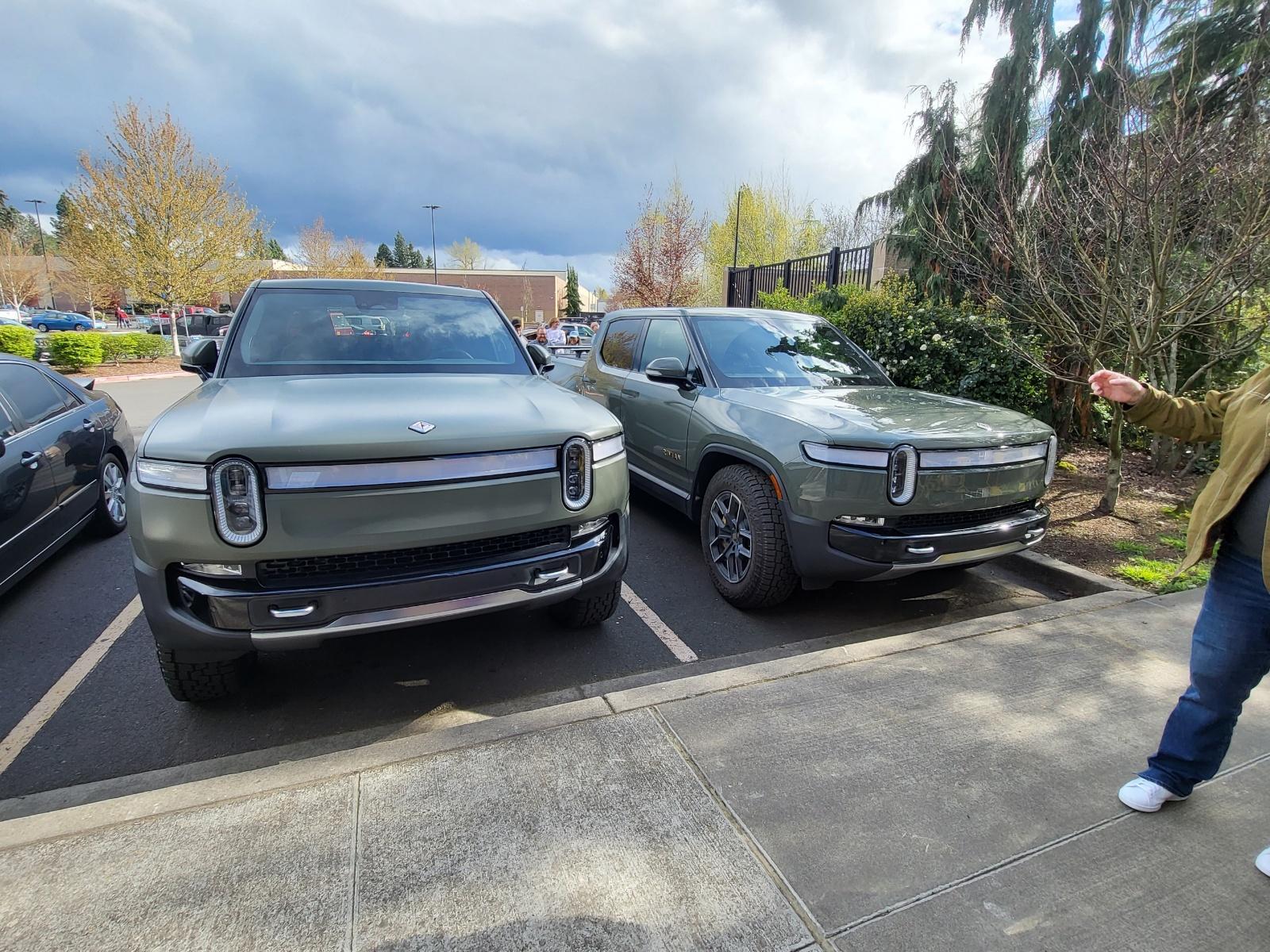 Rivian R1T R1S Sneak peek Xpel Stealth PPF Wrapped Launch Green R1T Resized_Resized_20220408_164128(1)