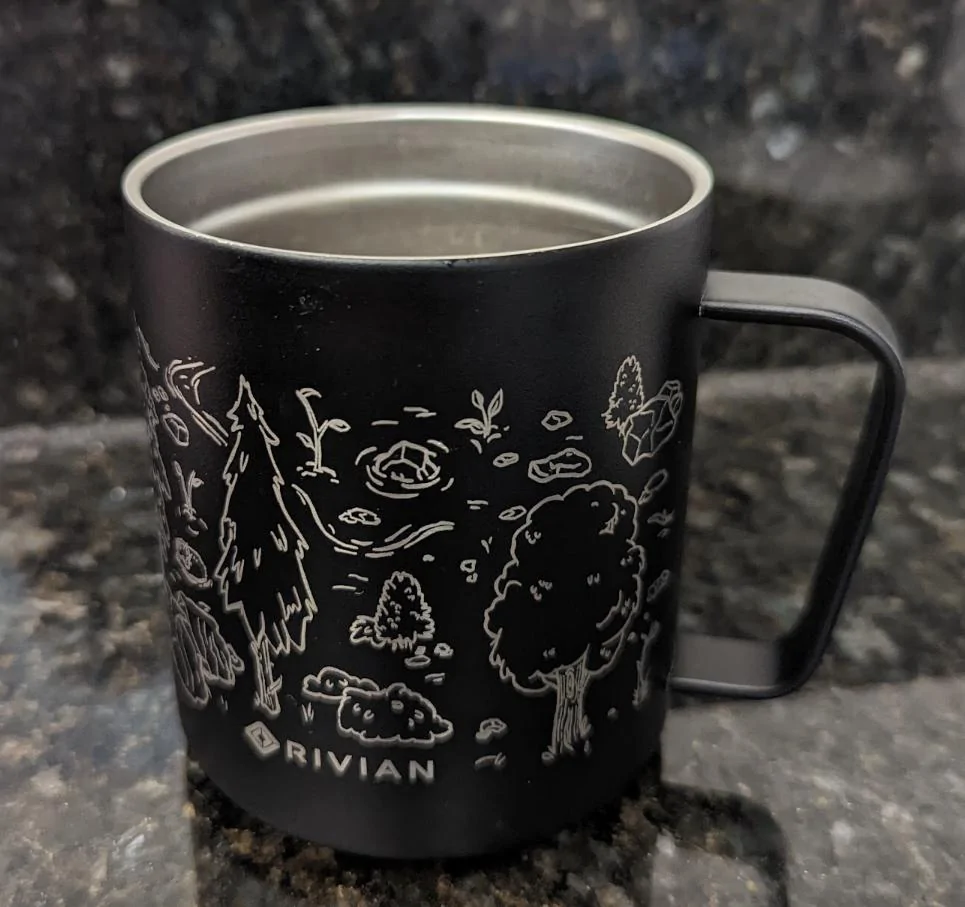 Rivian R1T R1S Where to place this mug? 5C9BE549-068F-40A3-8719-760ABA10A649