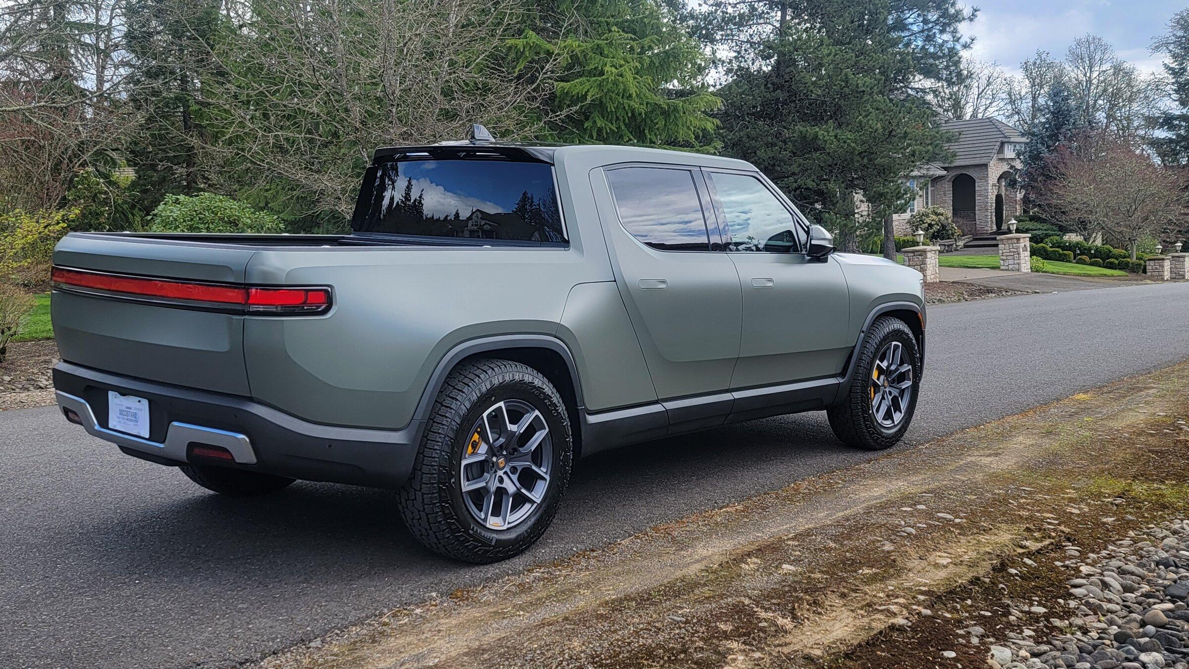 Rivian R1T R1S Sneak peek Xpel Stealth PPF Wrapped Launch Green R1T 20220408_135921