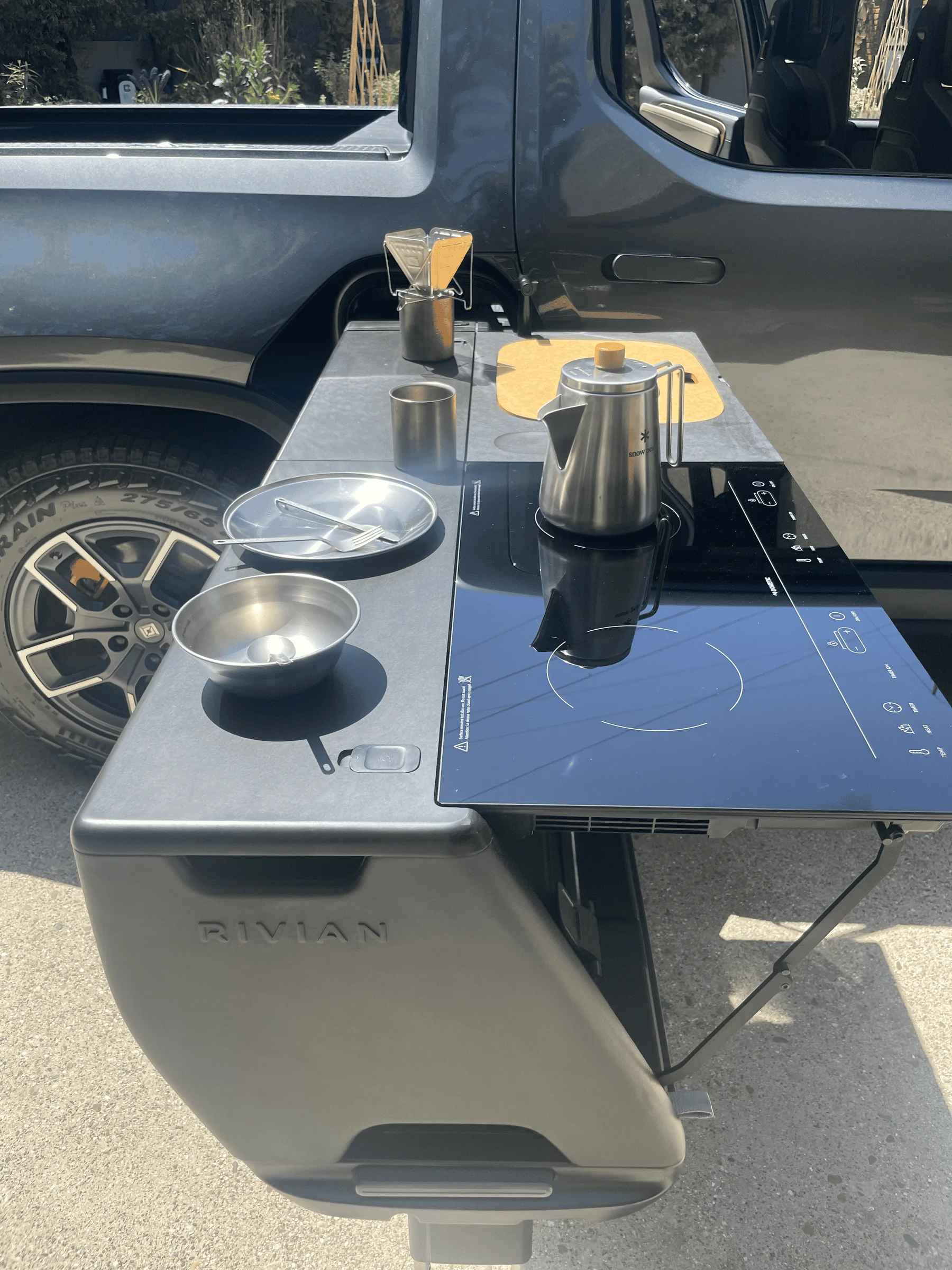 Rivian R1T R1S Camp Kitchen Out in the Open in Venice IMG_0828