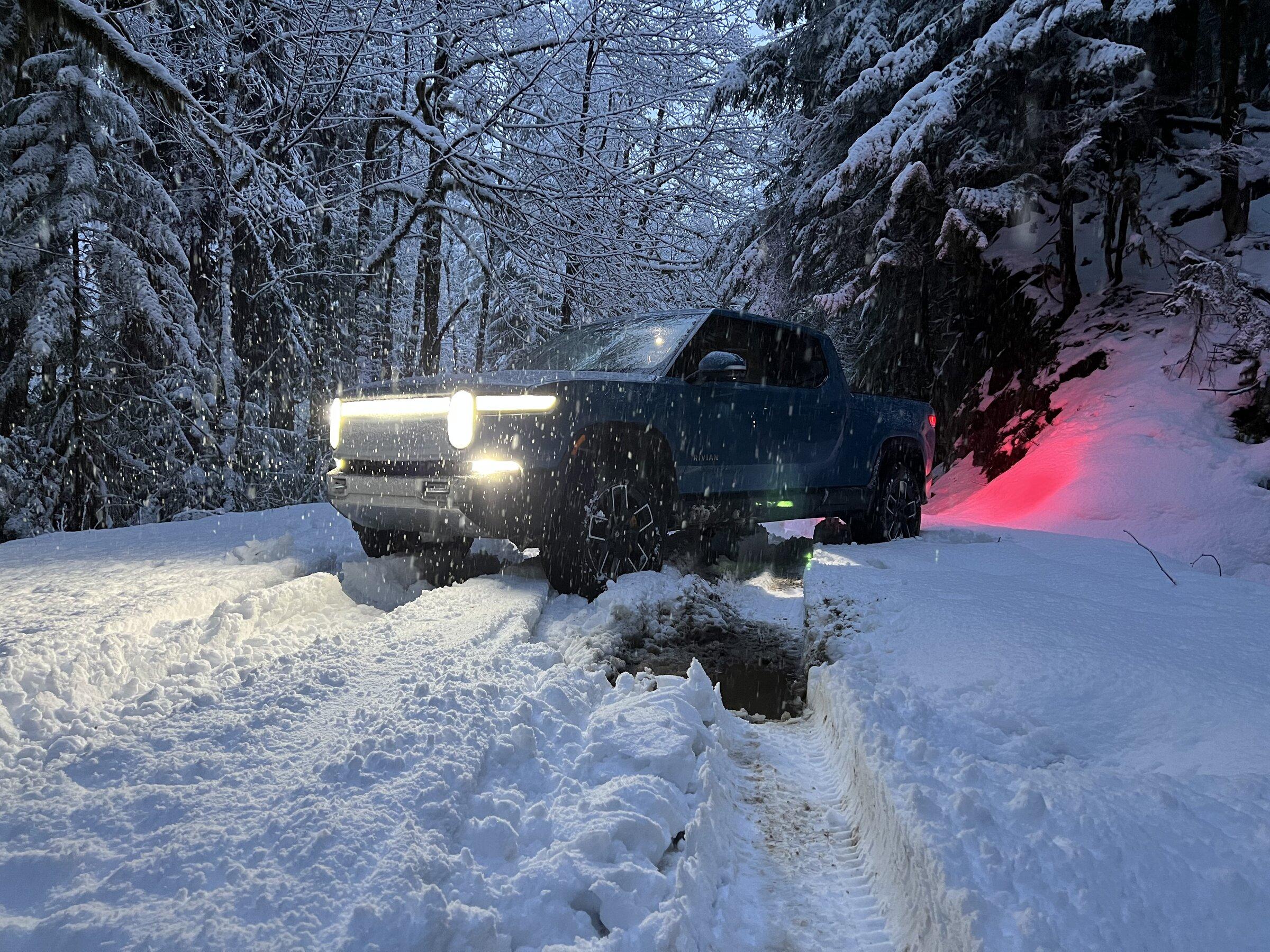 Rivian R1T R1S When April brings a snowstorm…. Go for a drive C528904E-F81A-4984-975A-AAB4D6E8FAEB