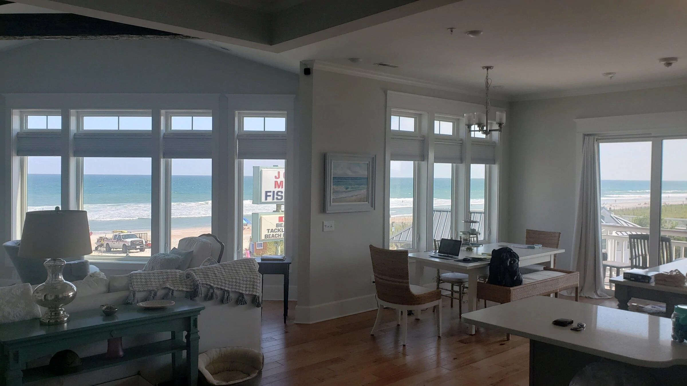 Rivian R1T R1S You Might Have a Rivian problem if ... WB Condo Vi