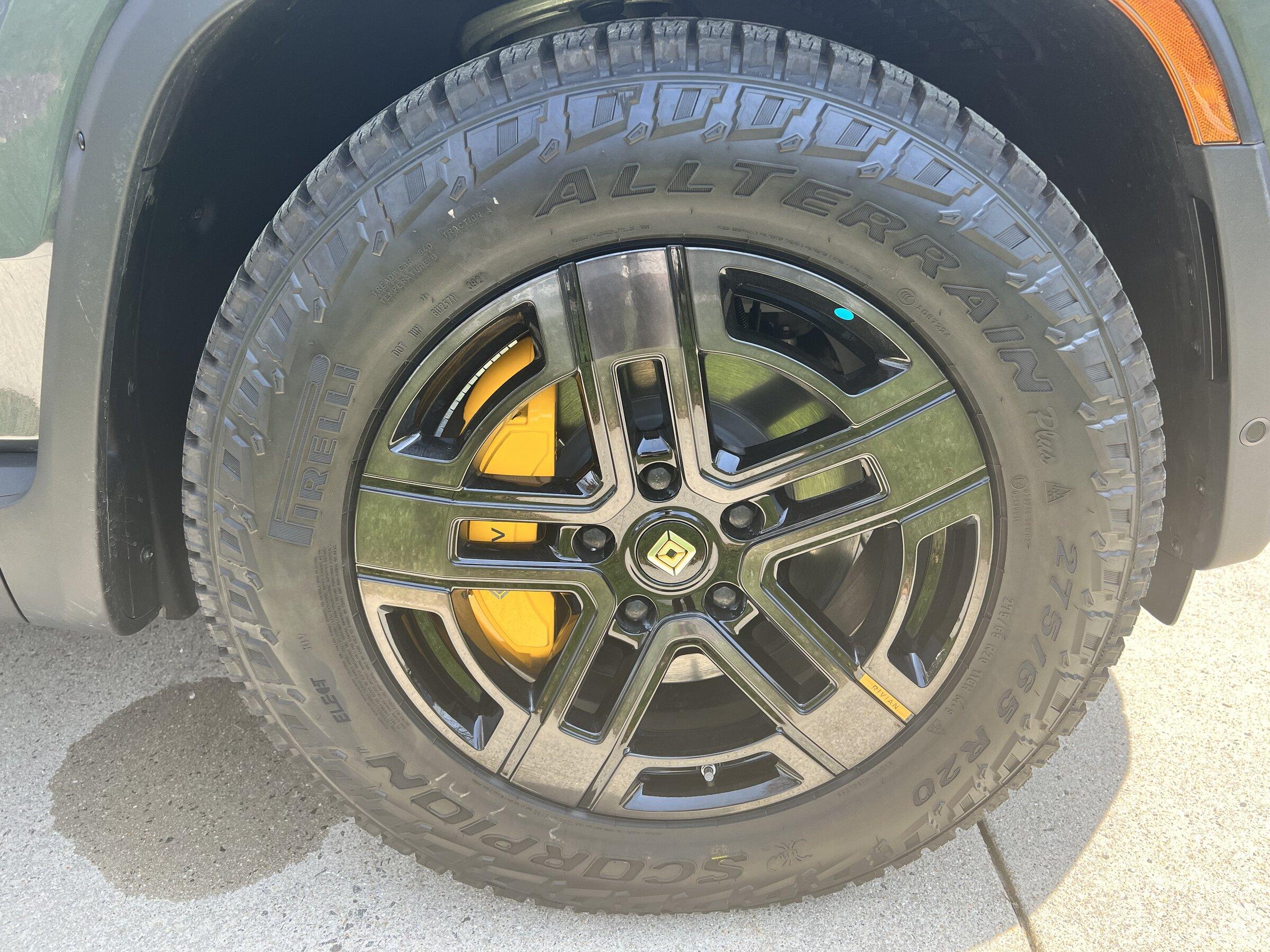 Rivian R1T R1S R1T 20” TIRE EASTER EGG? CAA91124-57C8-4FBD-92C5-CFFF90C1EBD3