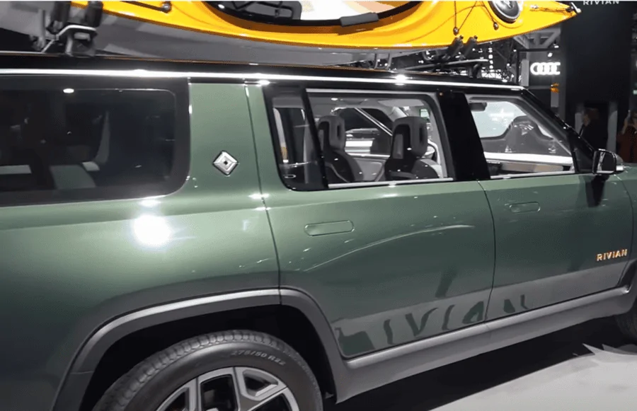 Rivian R1T R1S Is this still the roof load bar configuration? rivian r1s