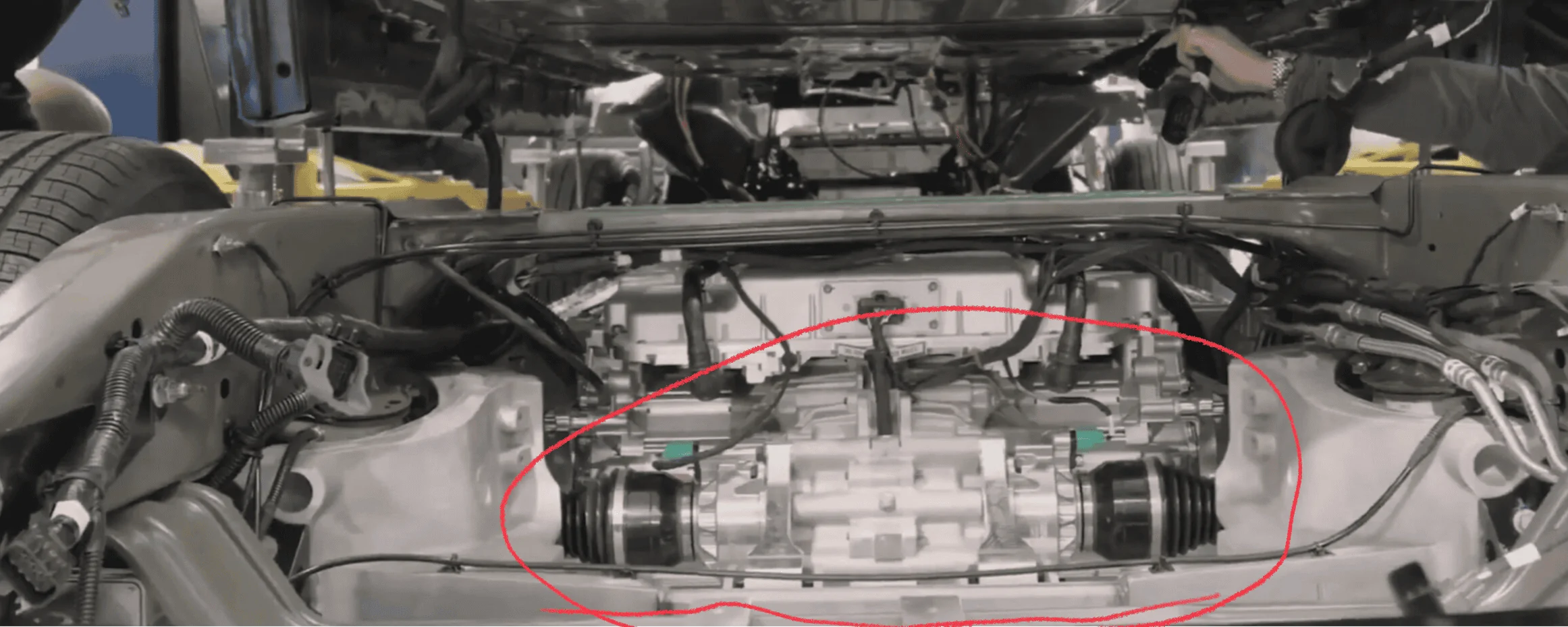 Rivian R1T R1S Front drive unit failure at 40 miles 1649901581820