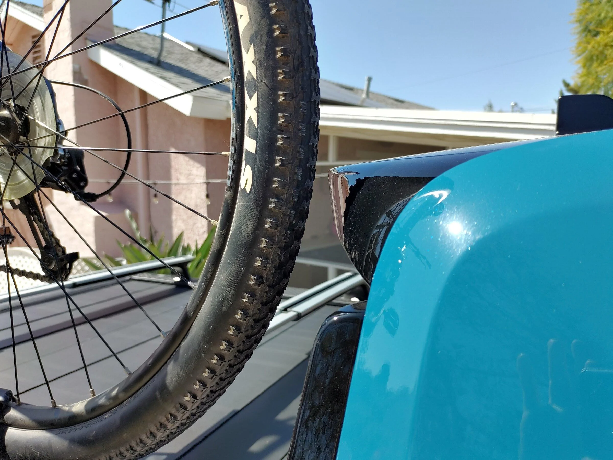 Rivian R1T R1S Thule ProRide XT and 29er mounted IMG_20220415_152226_hdr
