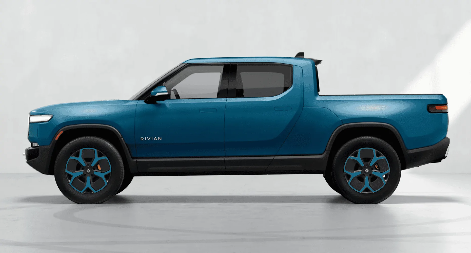 Rivian R1T R1S Rivian Blue wheels?  (Anyone with photoshop?) 1650378521223