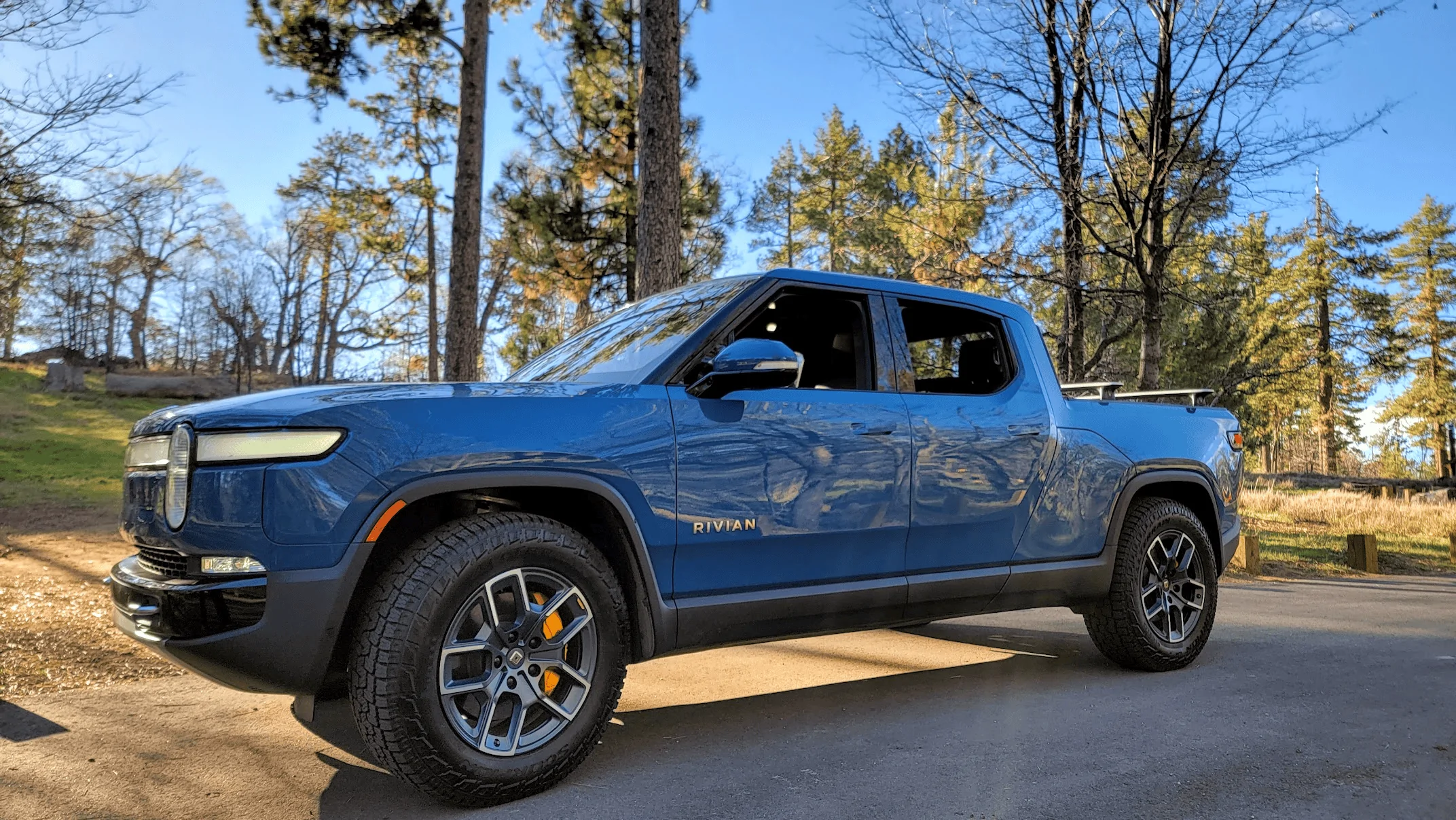 Rivian R1T R1S Took a mountain drive, some pics 1650383028947