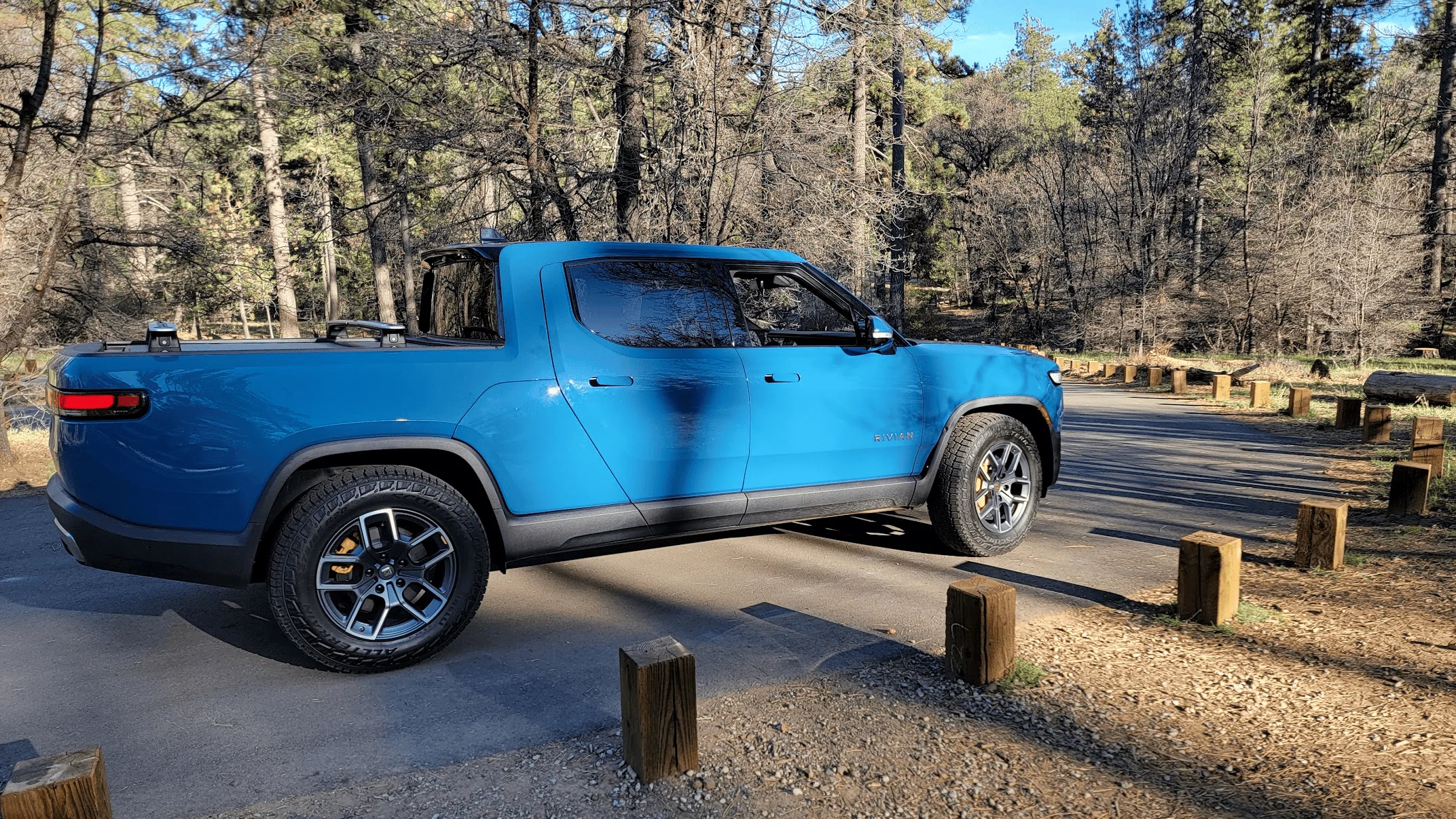 Rivian R1T R1S Took a mountain drive, some pics 1650383099400