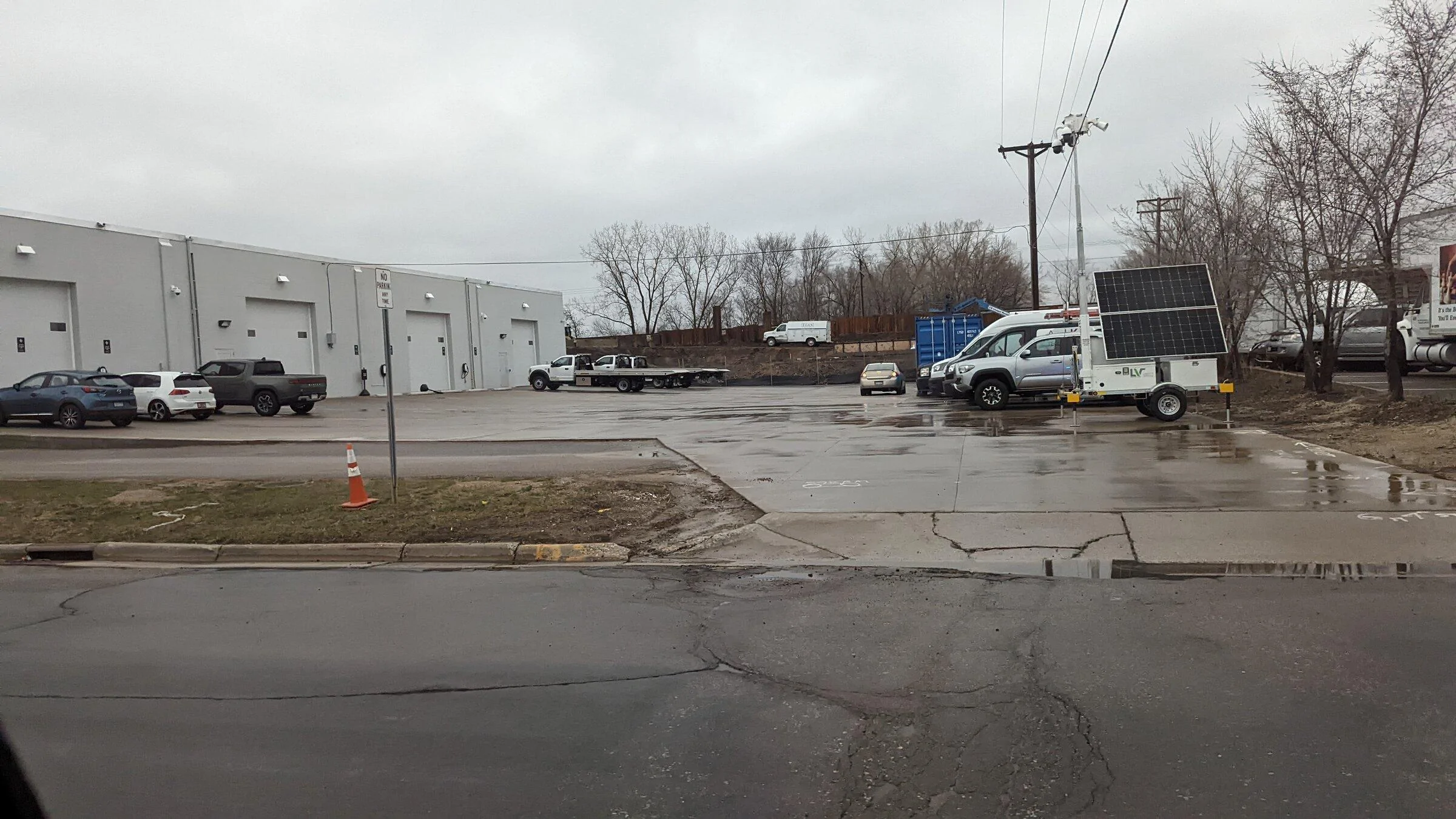 Rivian R1T R1S Minnesota Pre Orders PXL_20220422_163853491