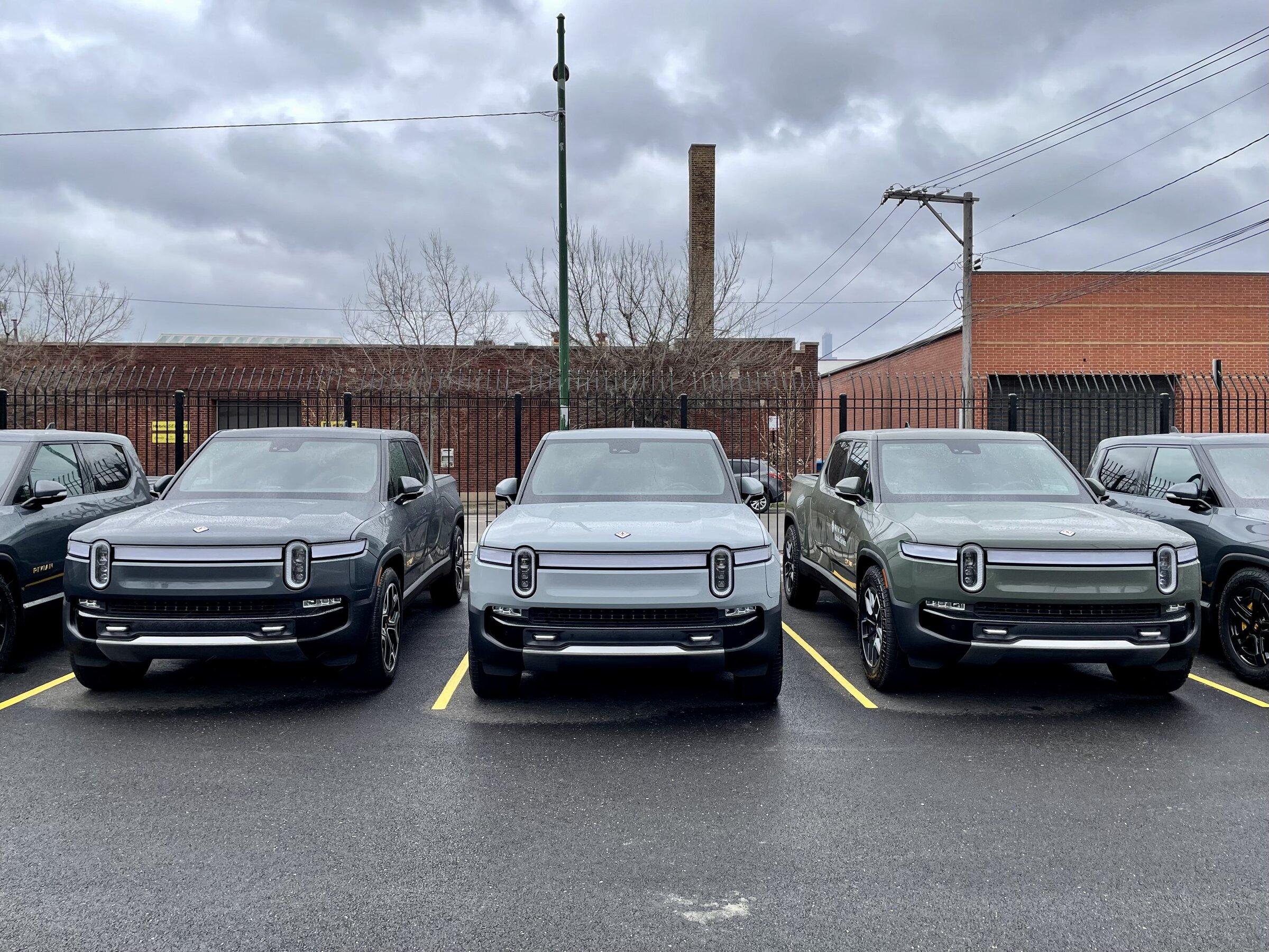 Rivian R1T R1S Chicago Rivian Sales Location Under Construction 82D3977D-8885-440D-96A5-B7F903950504