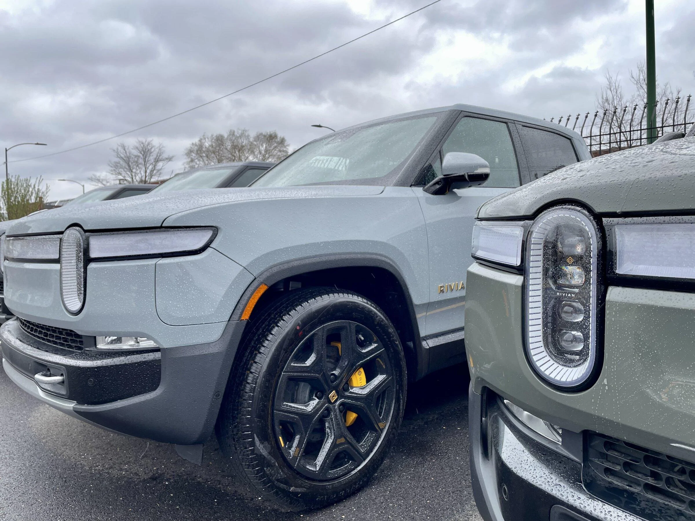 Rivian R1T R1S Chicago Rivian Sales Location Under Construction 5BA9184C-74F1-4D1B-A695-DAD98AD10A8D