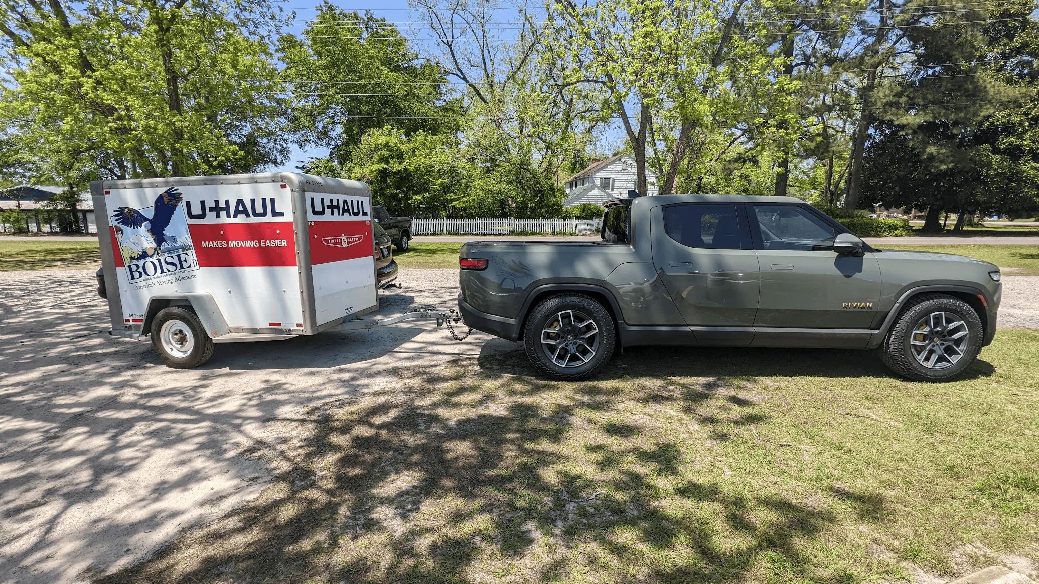 Rivian R1T R1S R1T Towing Experience: 7000 lbs Trailer 1650917756652