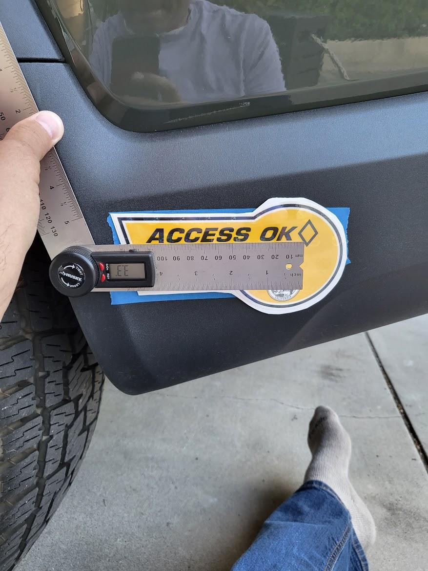 Rivian R1T R1S CA HOV Stickers Match our Accent Nicely (for '22 at least) 20220425_182500
