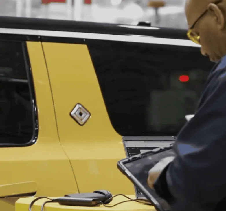 Rivian R1T R1S R1S in Compass Yellow - First Sighting! 1651084295869