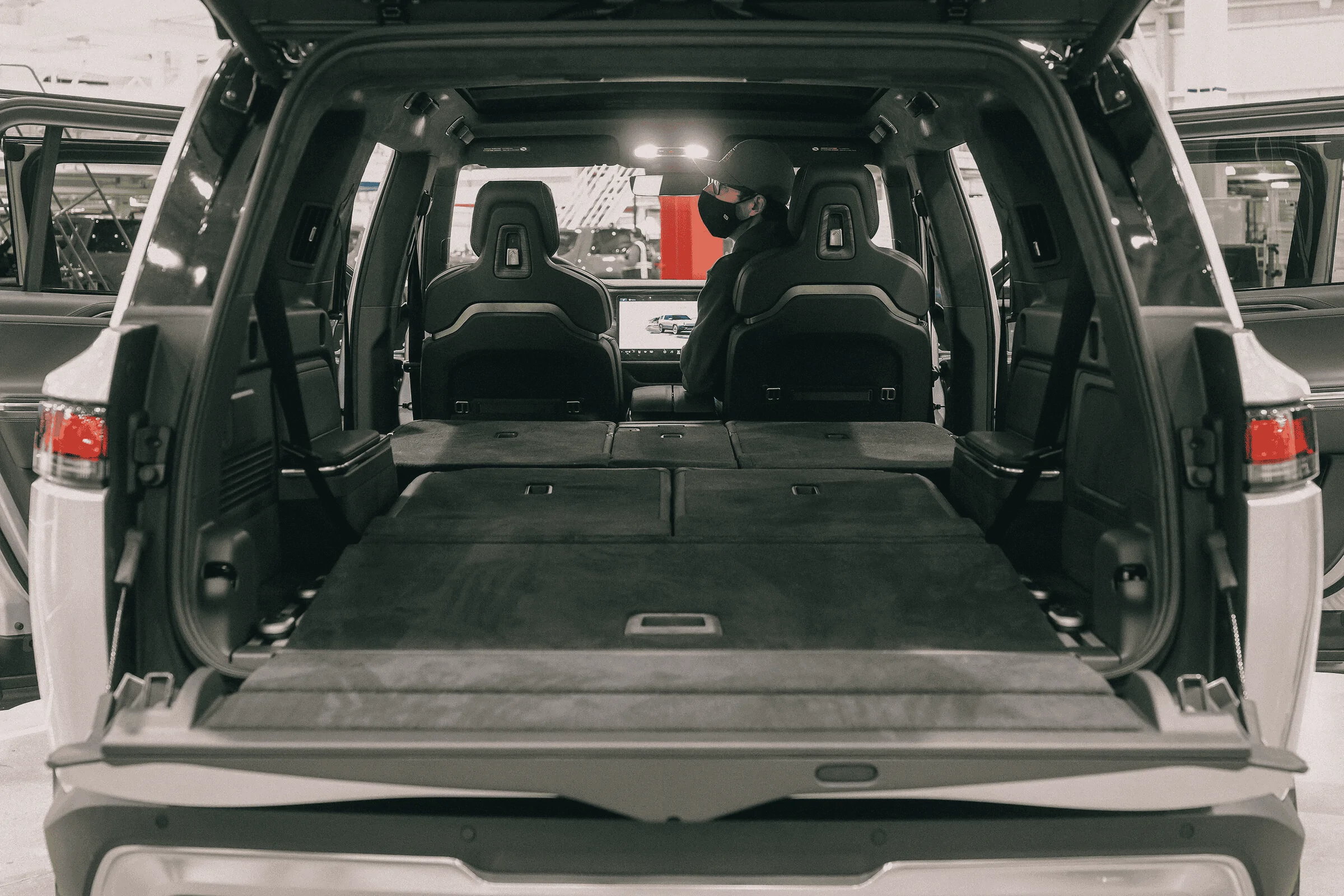 Rivian R1T R1S rivian official Instagram Q&A 1651086179539