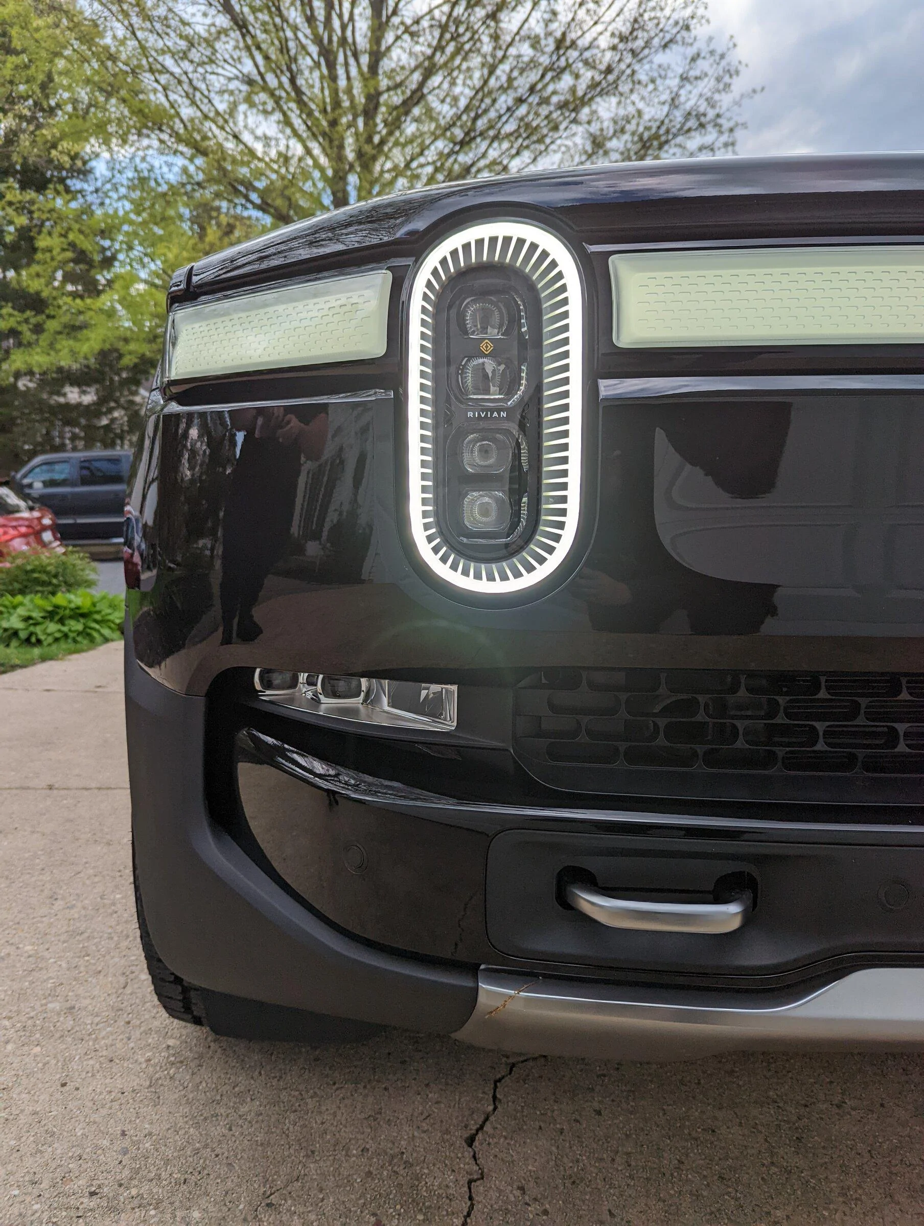 Rivian R1T R1S My R1T First Look and Impressions (Mobile Drive Added 4/27) PXL_20220427_195806045