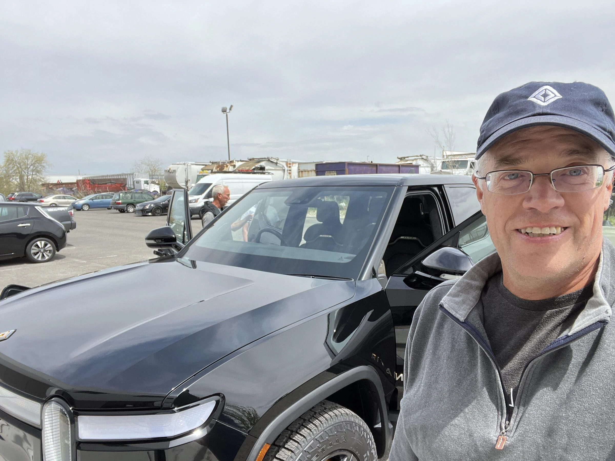 Rivian R1T R1S Rivian Service Centers / Retail Locations List / Other Facilities (Pics & Updates) 4306C56A-A73C-4E7D-9D45-479B1EC8A5D3