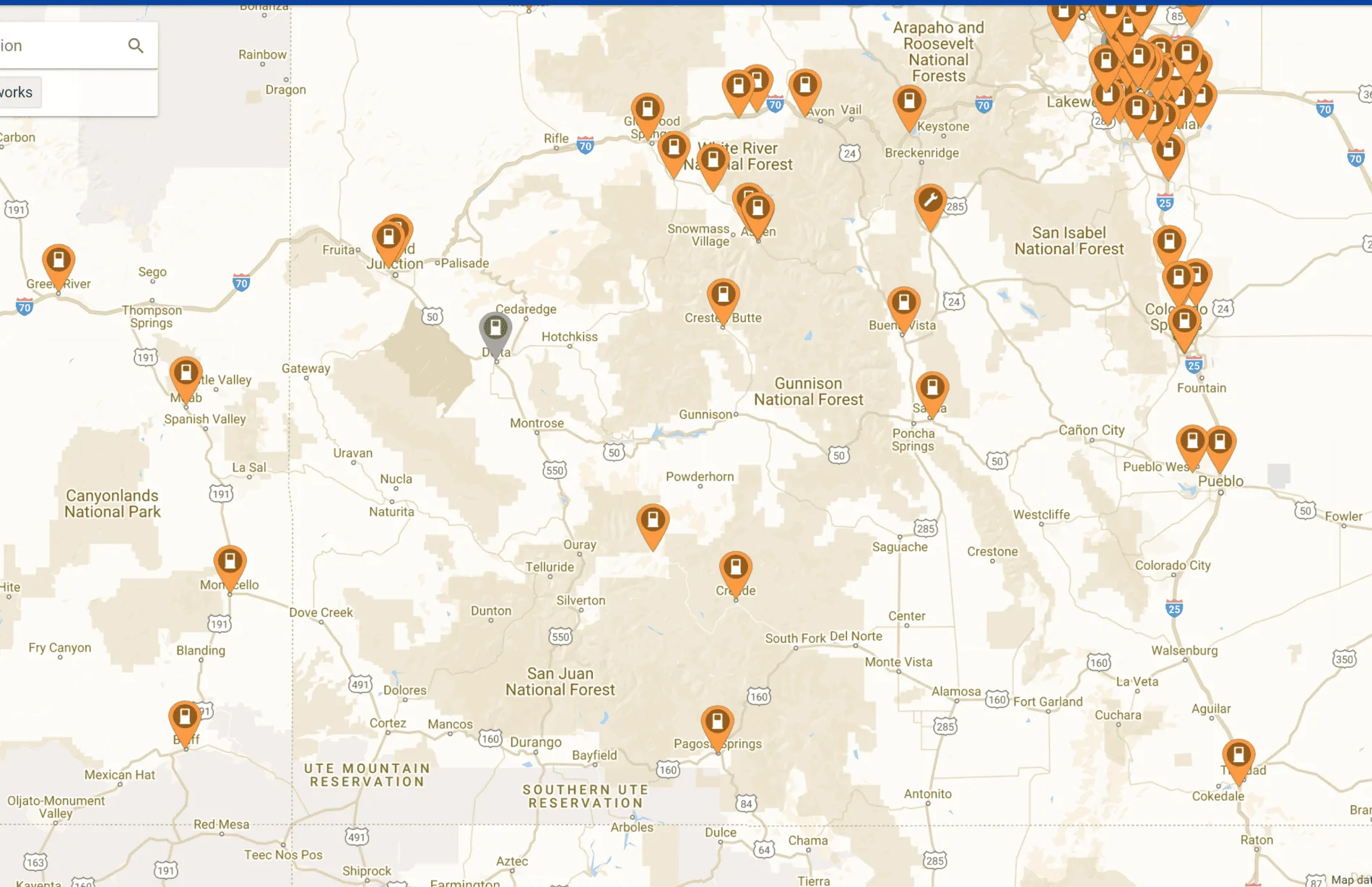 Rivian R1T R1S Rivian plans own charging network called Rivian Adventure Network! 1605661340789