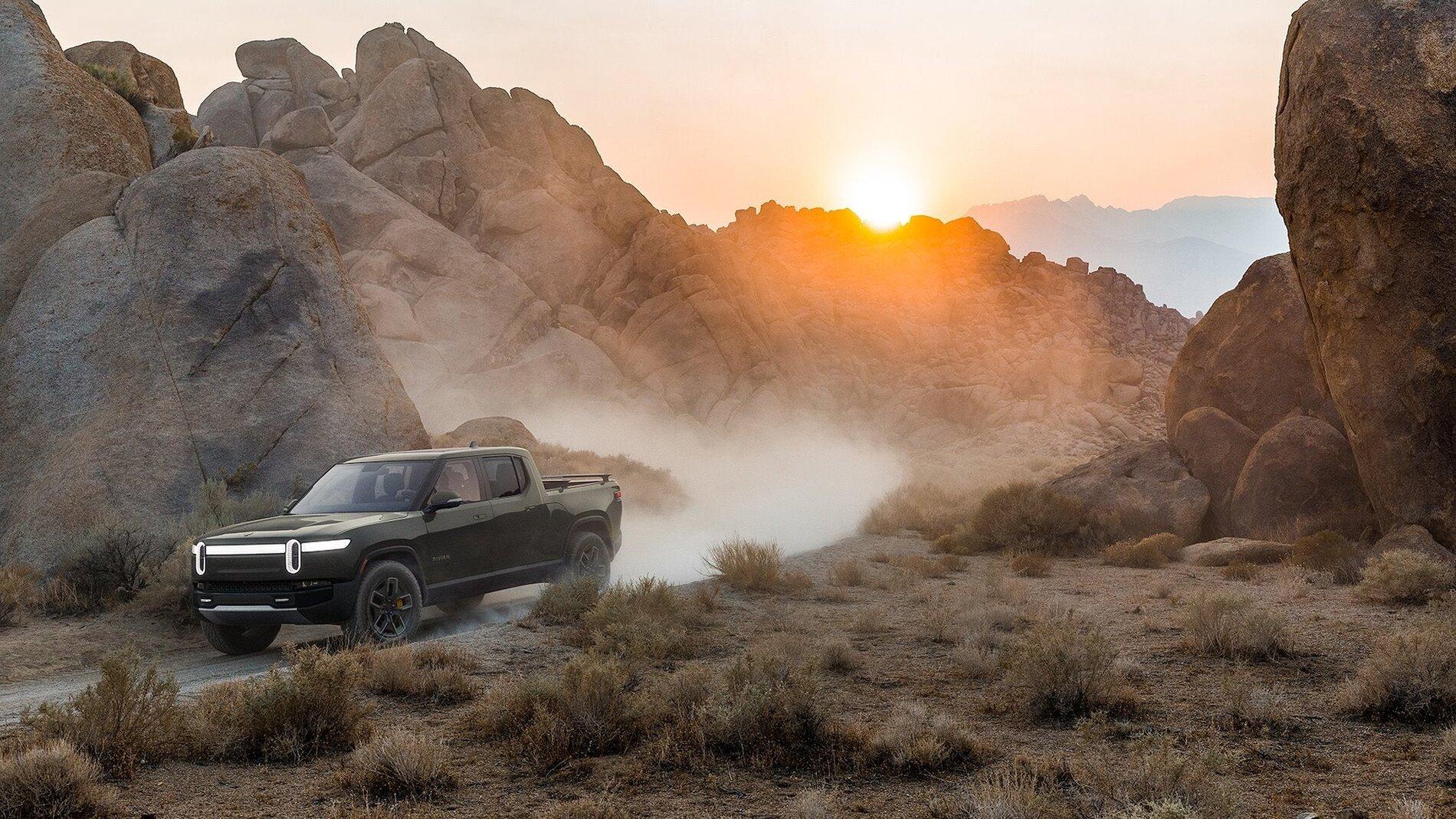 Rivian R1T R1S Launch Green - Come on Rivian, Pictures Please! IMG_0509.JPG