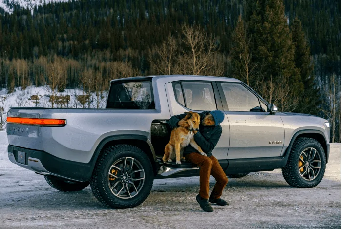Rivian R1T R1S 20” All-Terrain or 22” Sport wheel upgrade included - Which is better 20 or 22 1605839231132