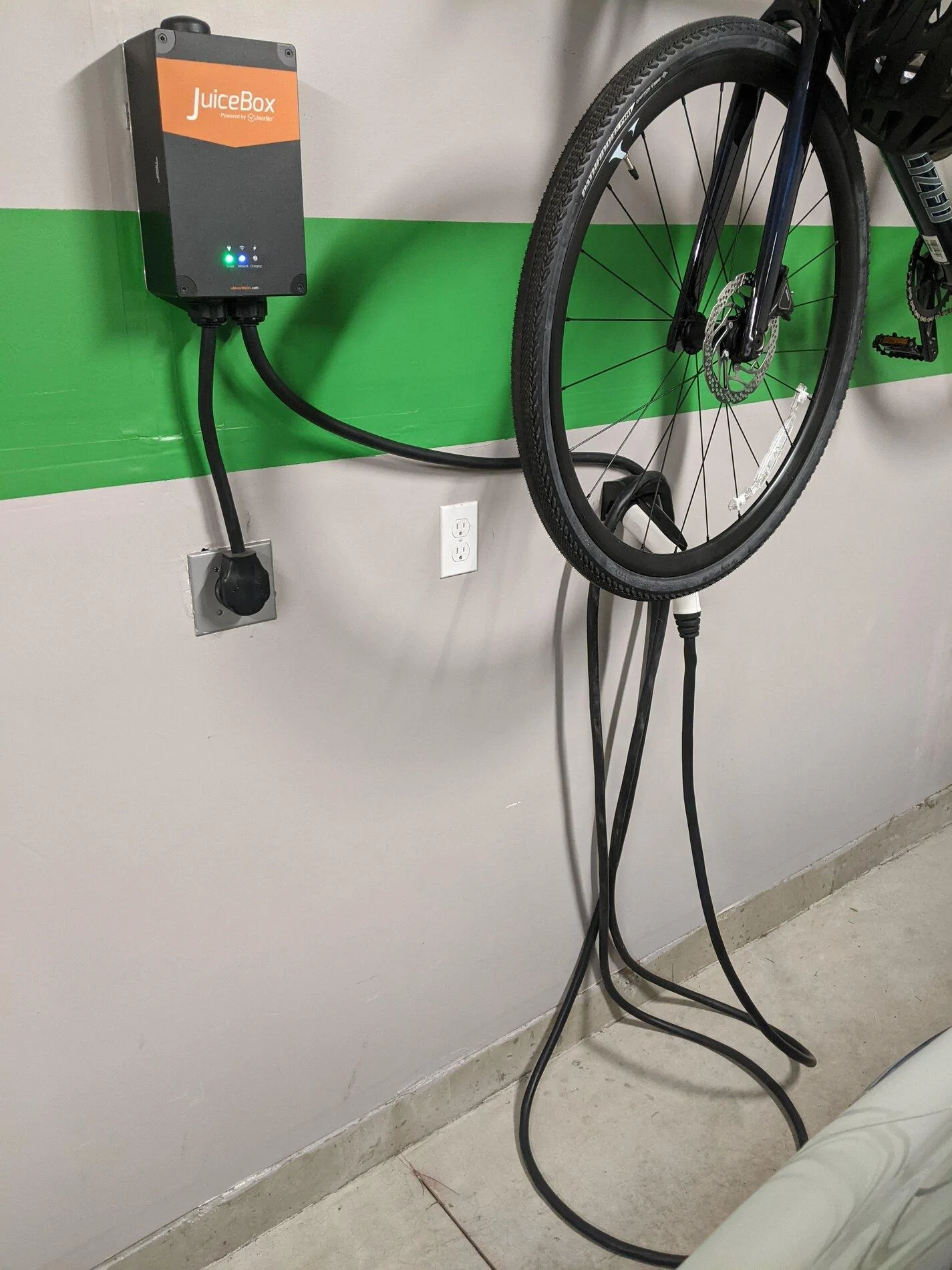 Rivian R1T R1S Will Rivian offer a home charging system? PXL_20201208_144711563