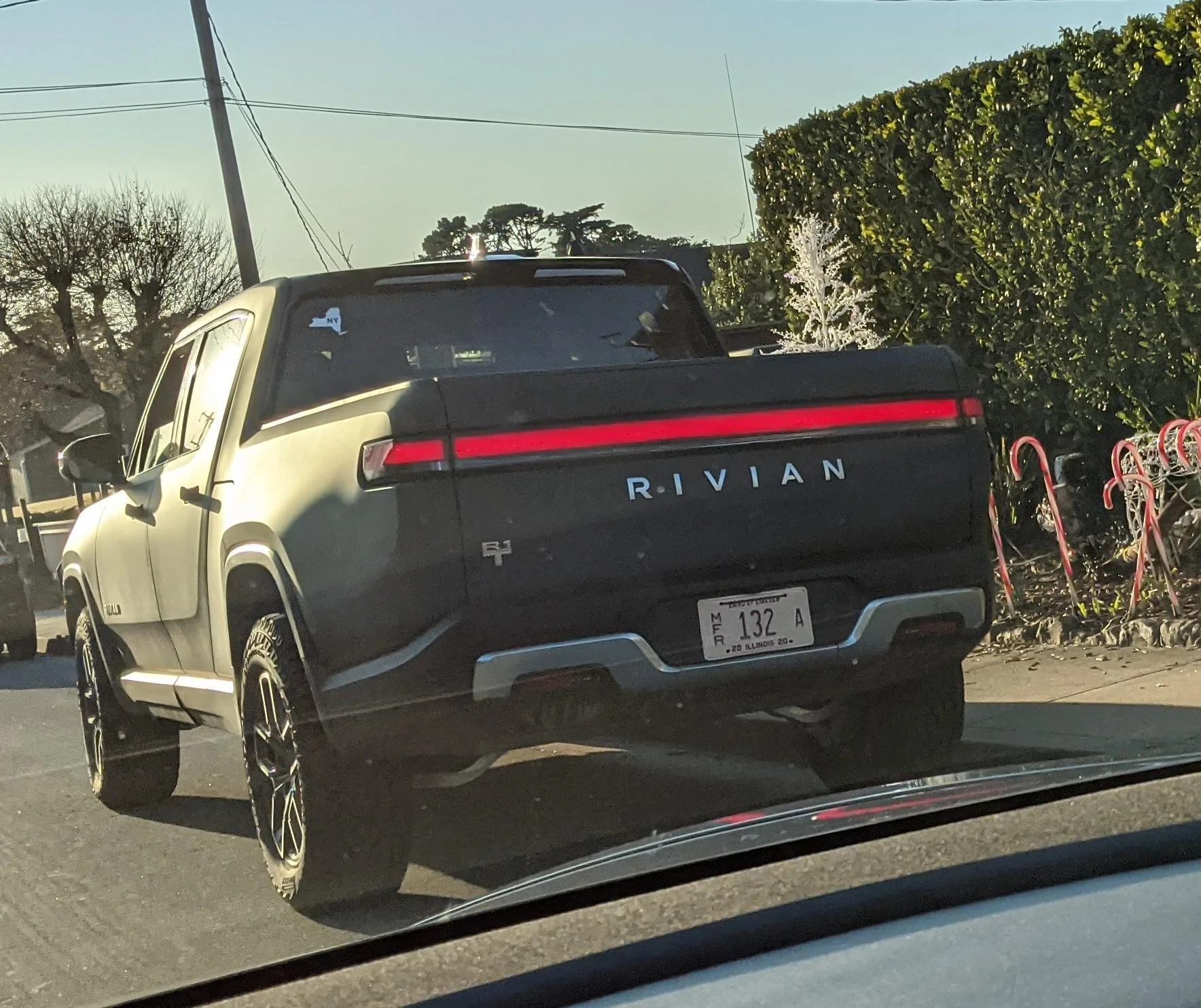 Rivian R1T R1S Real Rivian Photos & Videos m9hk7do4t1861