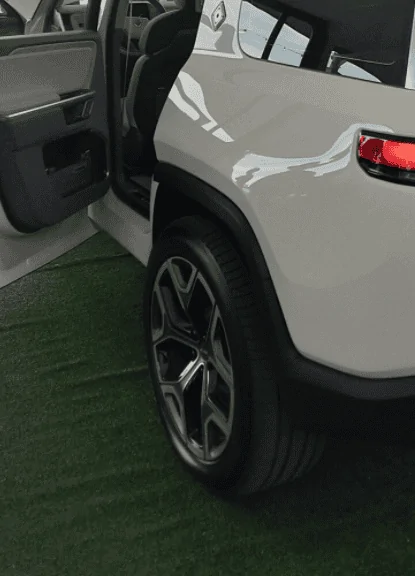Rivian R1T R1S Real Rivian Photos & Videos 1609346647930