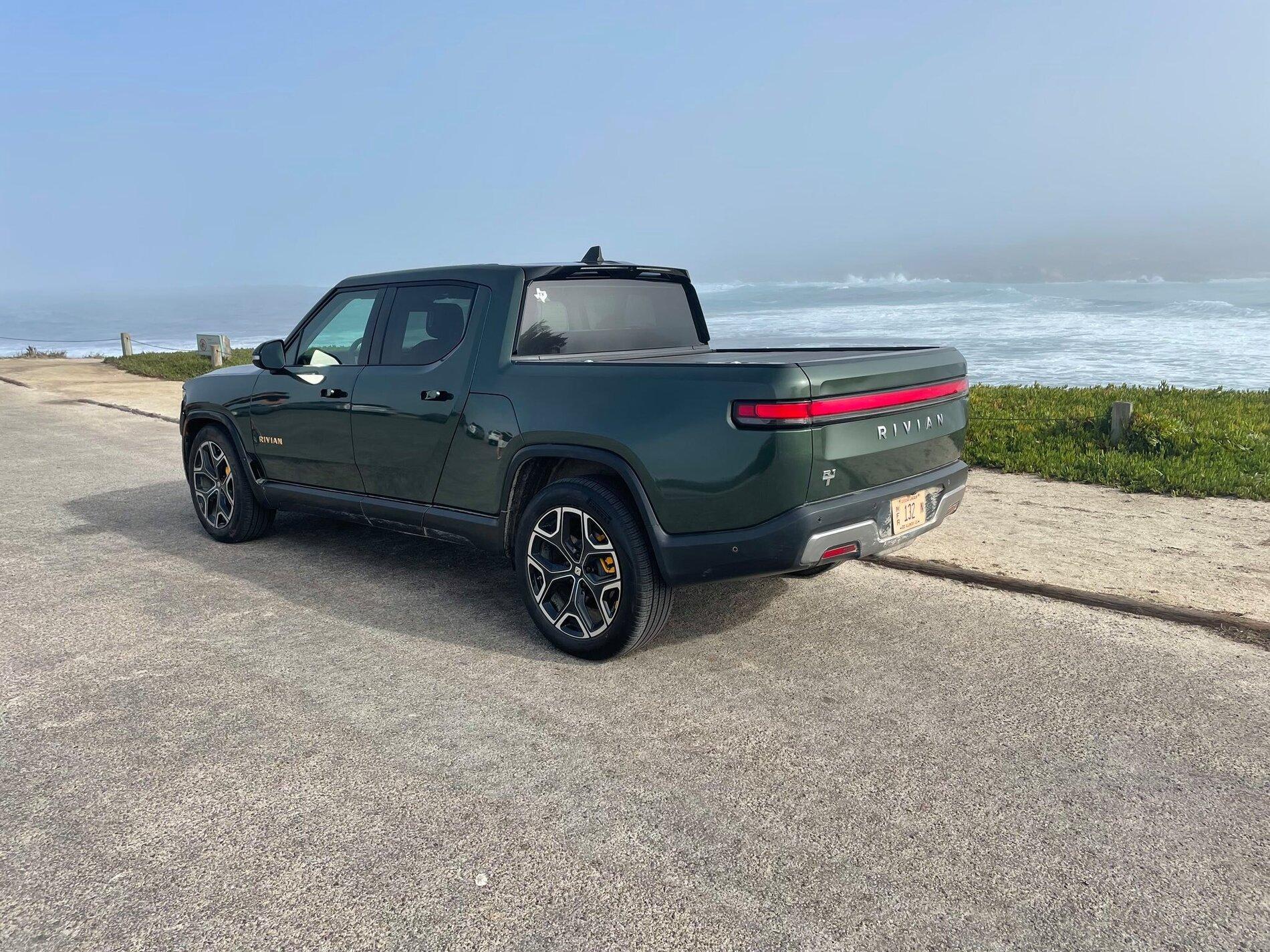Rivian R1T R1S Real Rivian Photos & Videos 139914634_10110293767968333_1358825378168311747_o