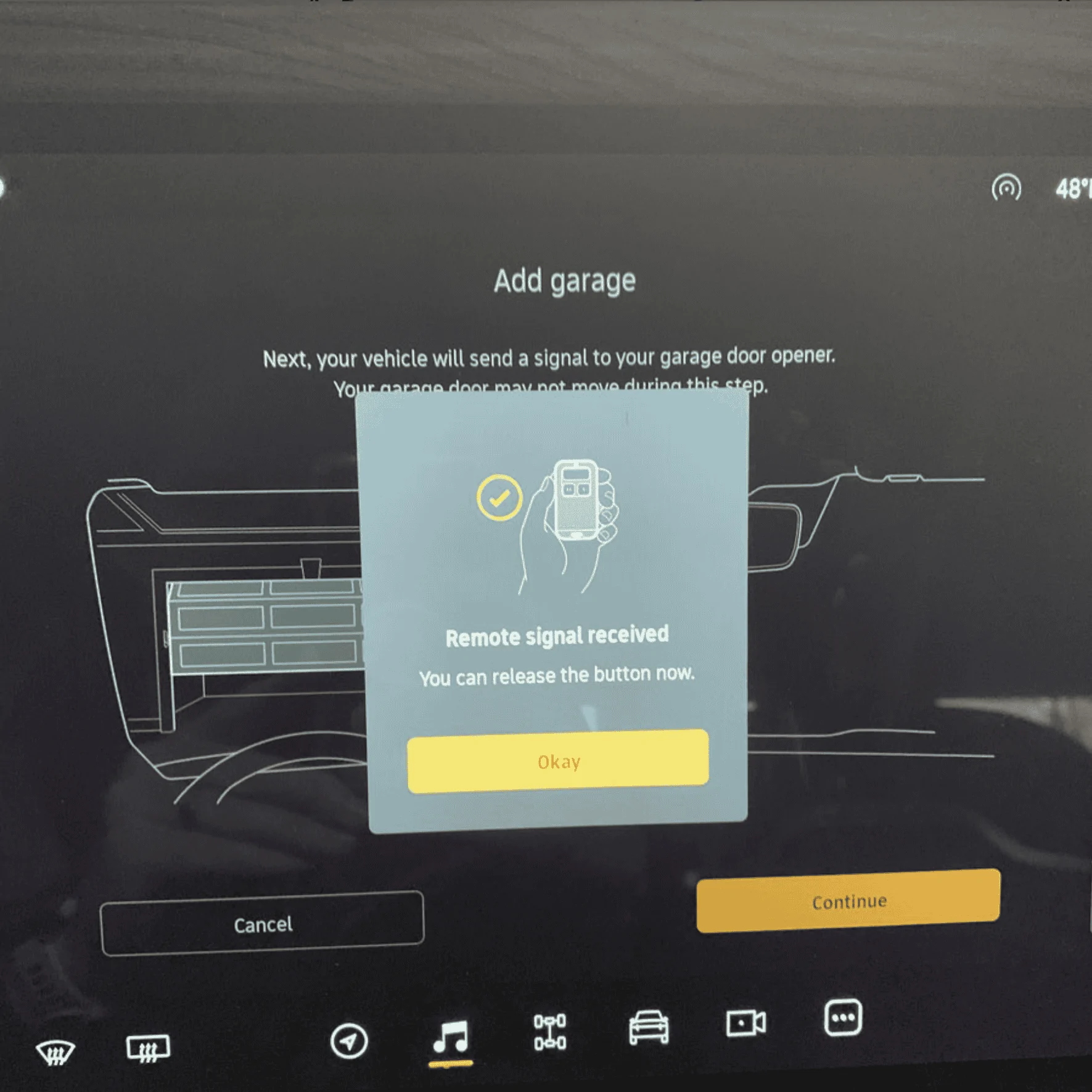 Rivian R1T R1S Garage door opener activated in OTA update 1651243754415