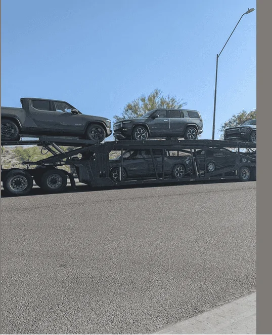 Rivian R1T R1S Tons of Rivians & Amazon Vans ready to ship... photos [removed at request of Rivian] 1651344406612