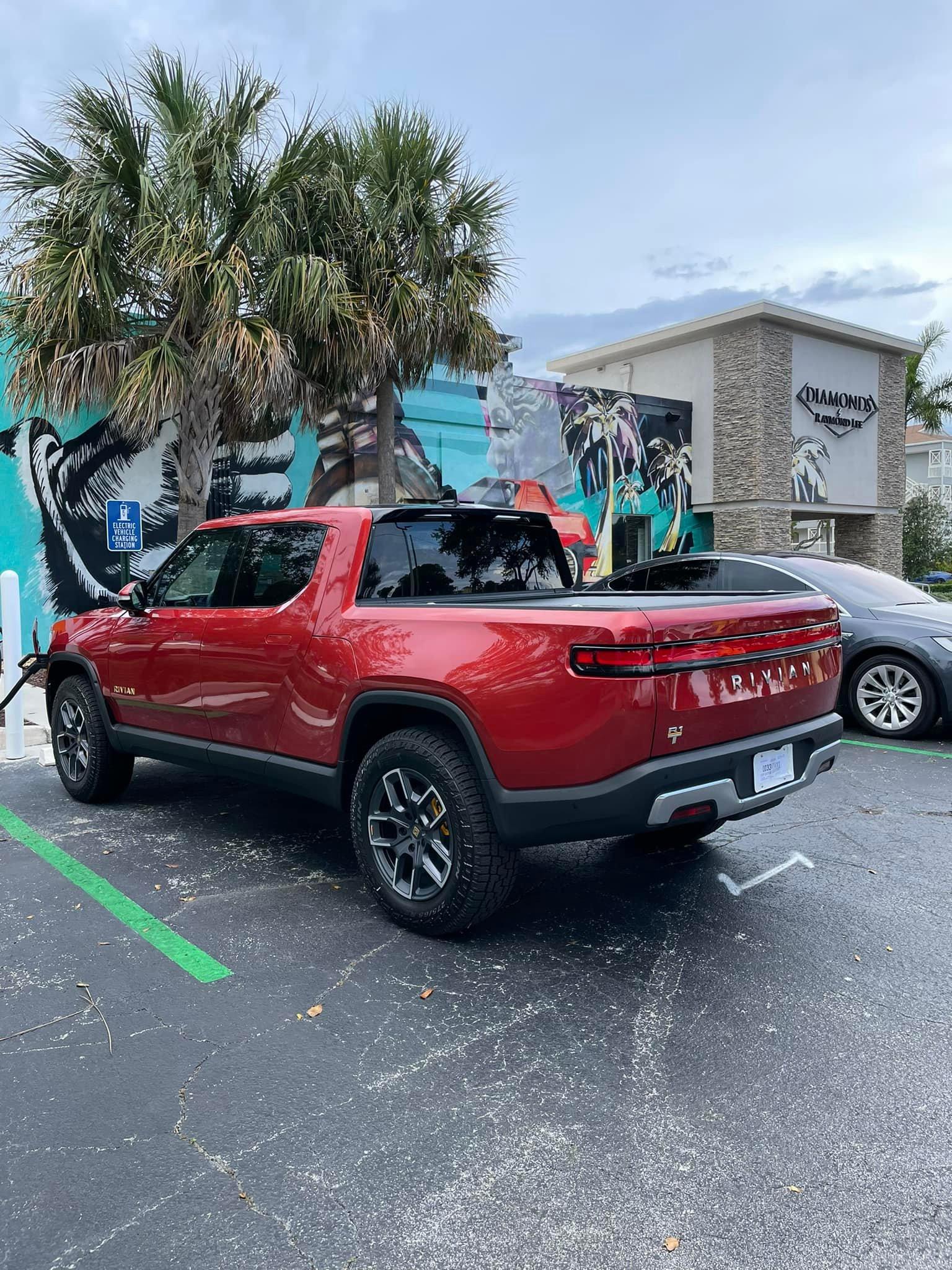 Rivian R1T R1S RED CANYON Rivian Photos Canyon Red Rivian R1T 2