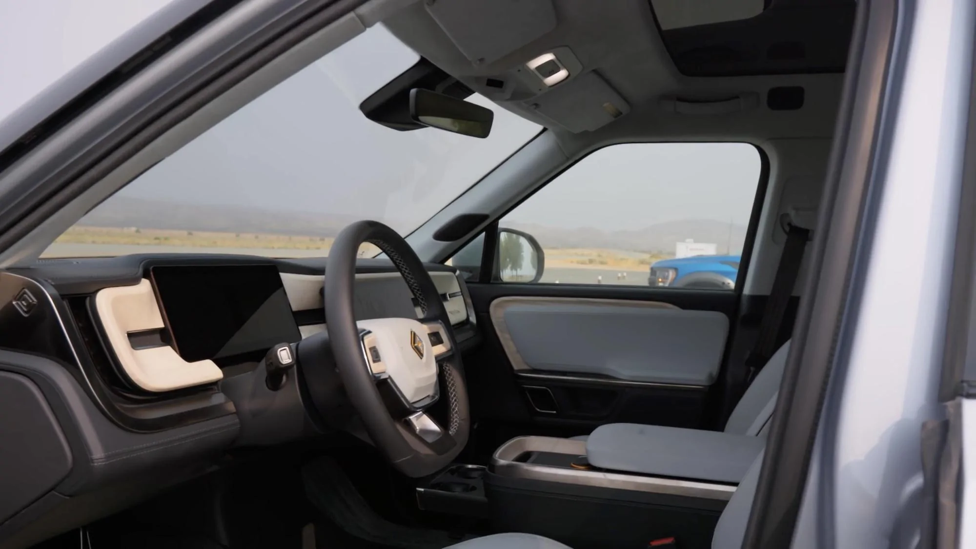 Rivian R1T R1S OCEAN COAST Rivian Interior Photos MT_oceancoast4