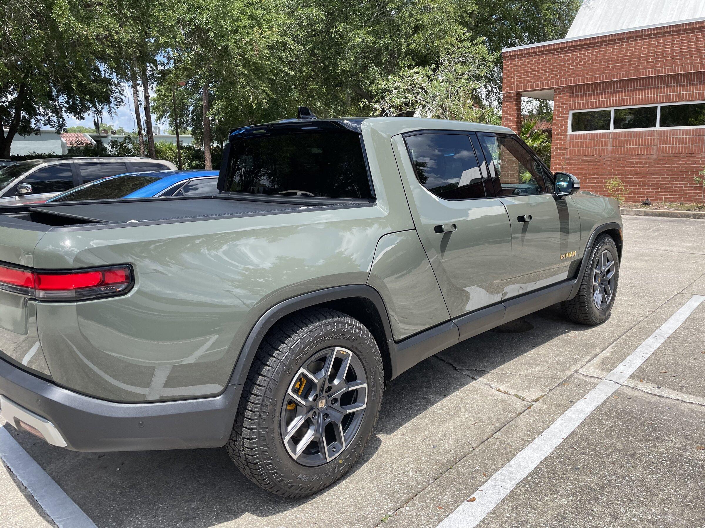 Rivian R1T R1S Delivery! 6F381800-FBBE-413A-9487-51A63430CD93