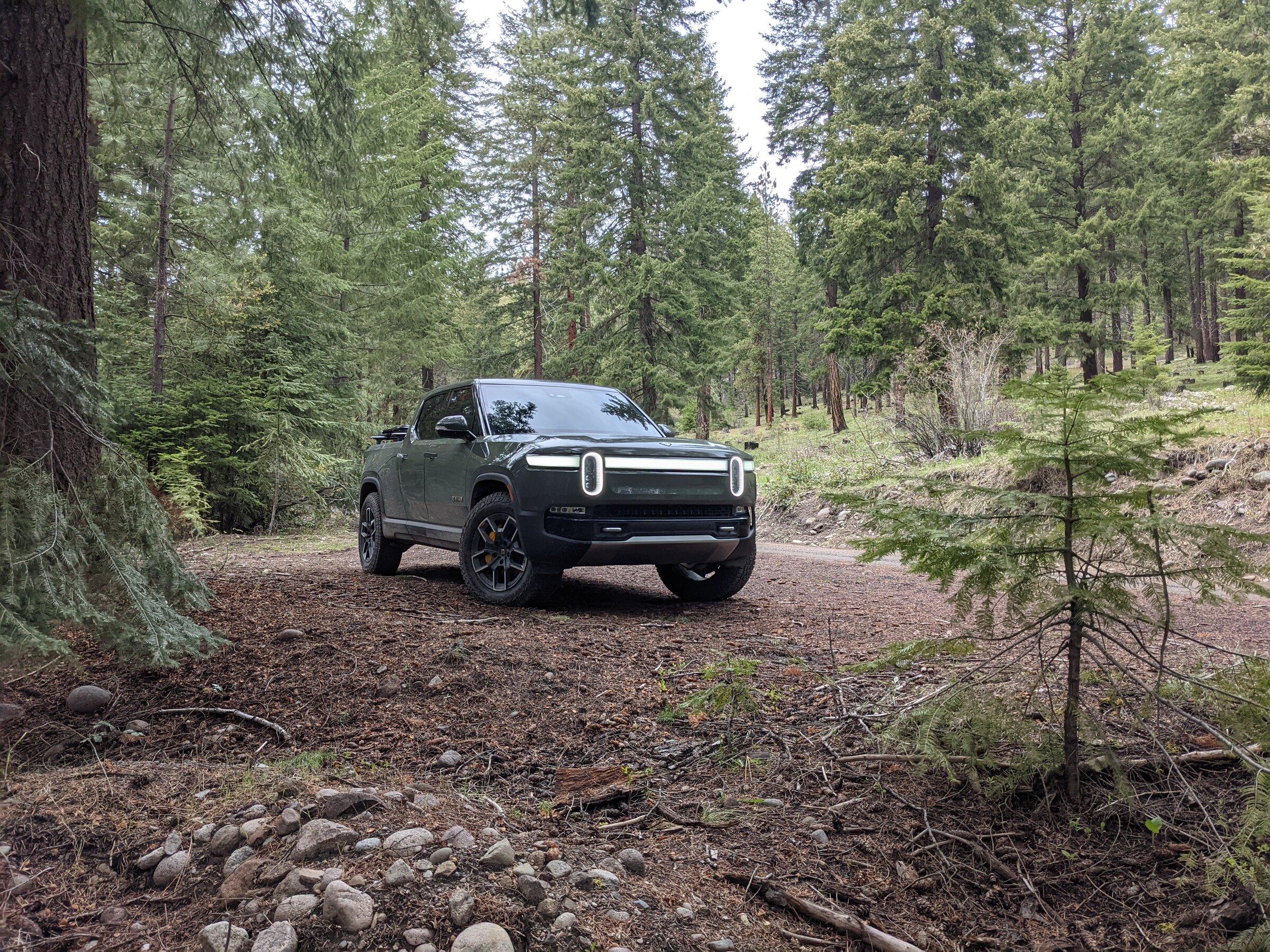 Rivian R1T R1S PNW Roll Call PXL_20220507_214625734