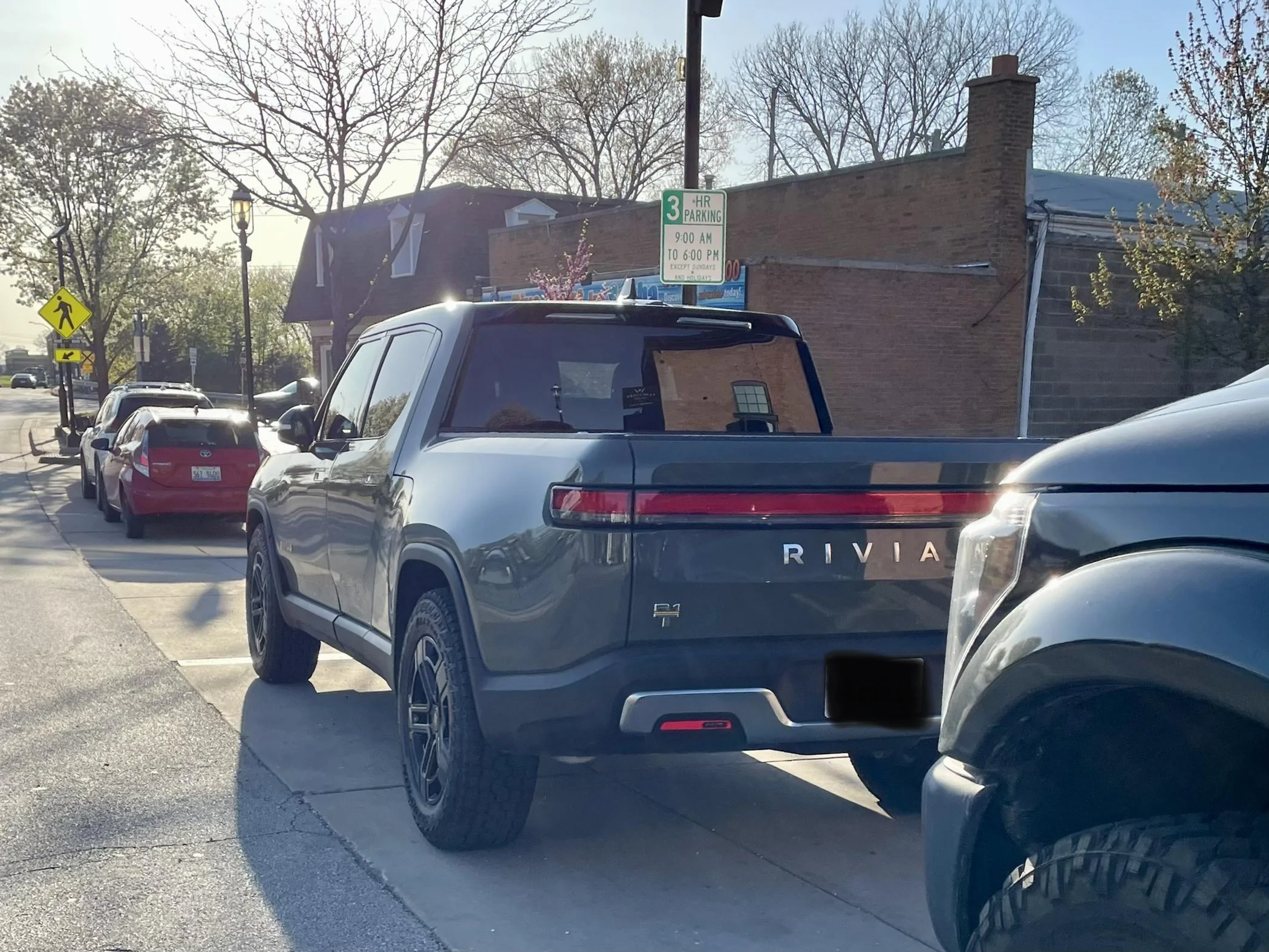Rivian R1T R1S Chicago Rivian Sales Location Under Construction D9EEF5AF-3D92-43CA-90EC-F336E8495694