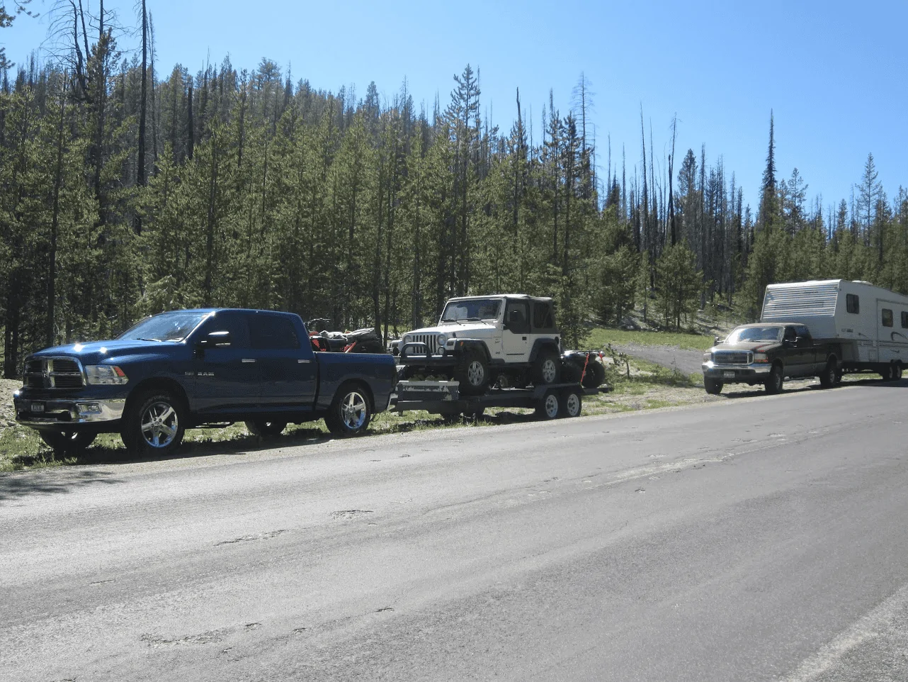 Rivian R1T R1S TOWING & THE EXTENDED TAILGATE -- Any problems with it? 1652070978748