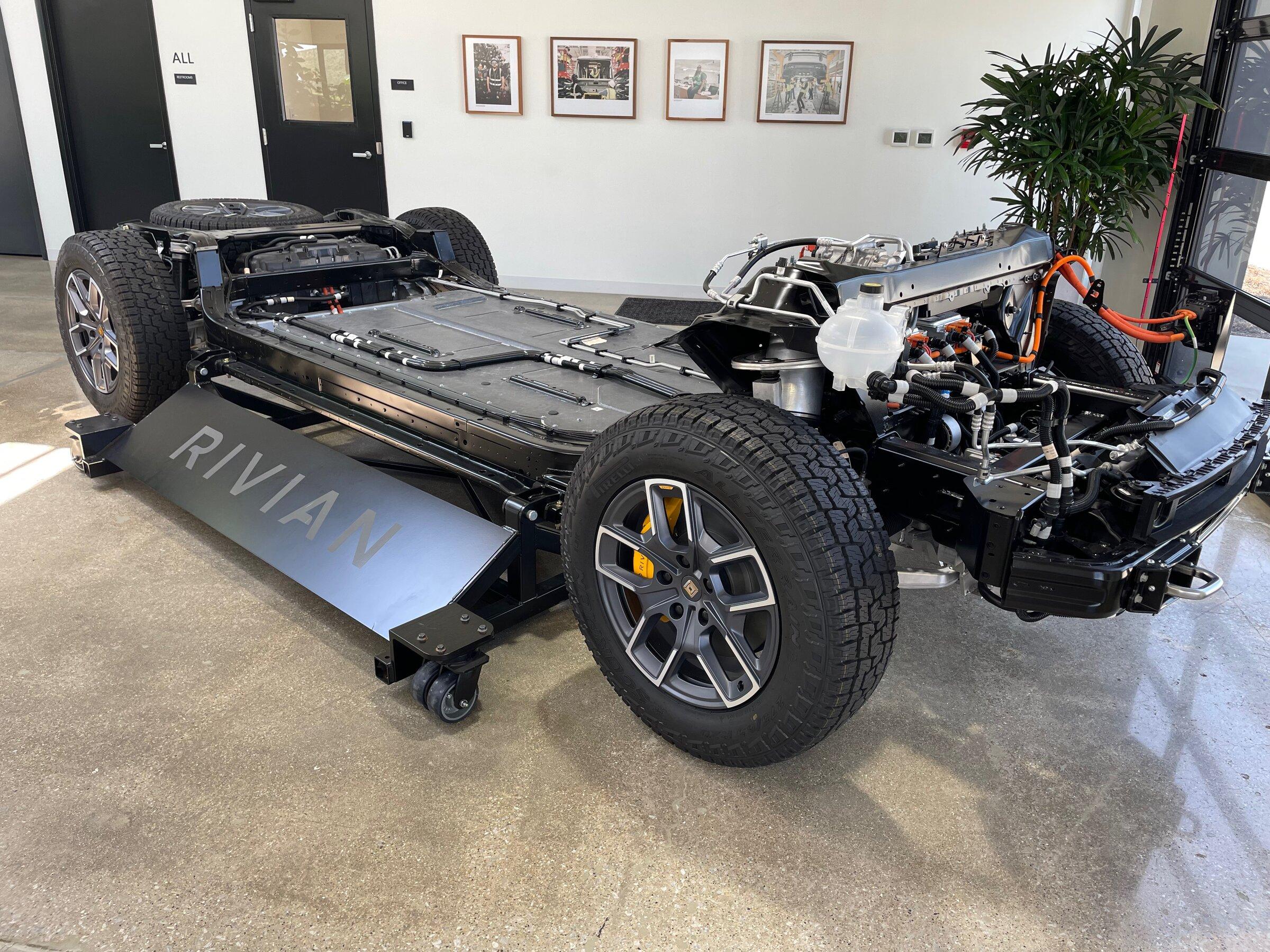 Rivian R1T R1S Any "March-April" delivery people contacted? Skateboard