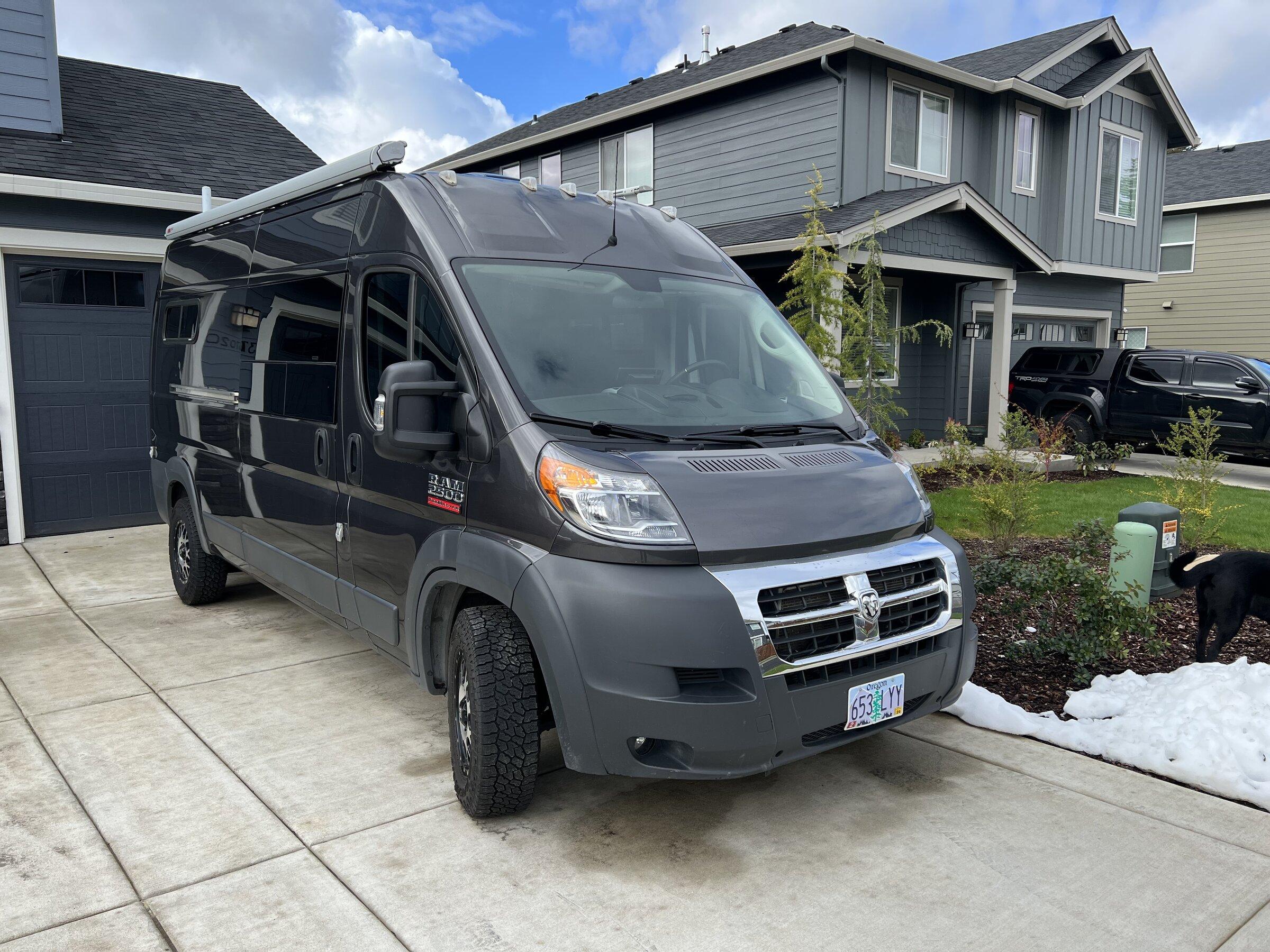 Rivian R1T R1S Northwest Rivian Roundup on Friday, May 13th 59949165-BD20-45F0-894E-484AD283E59A