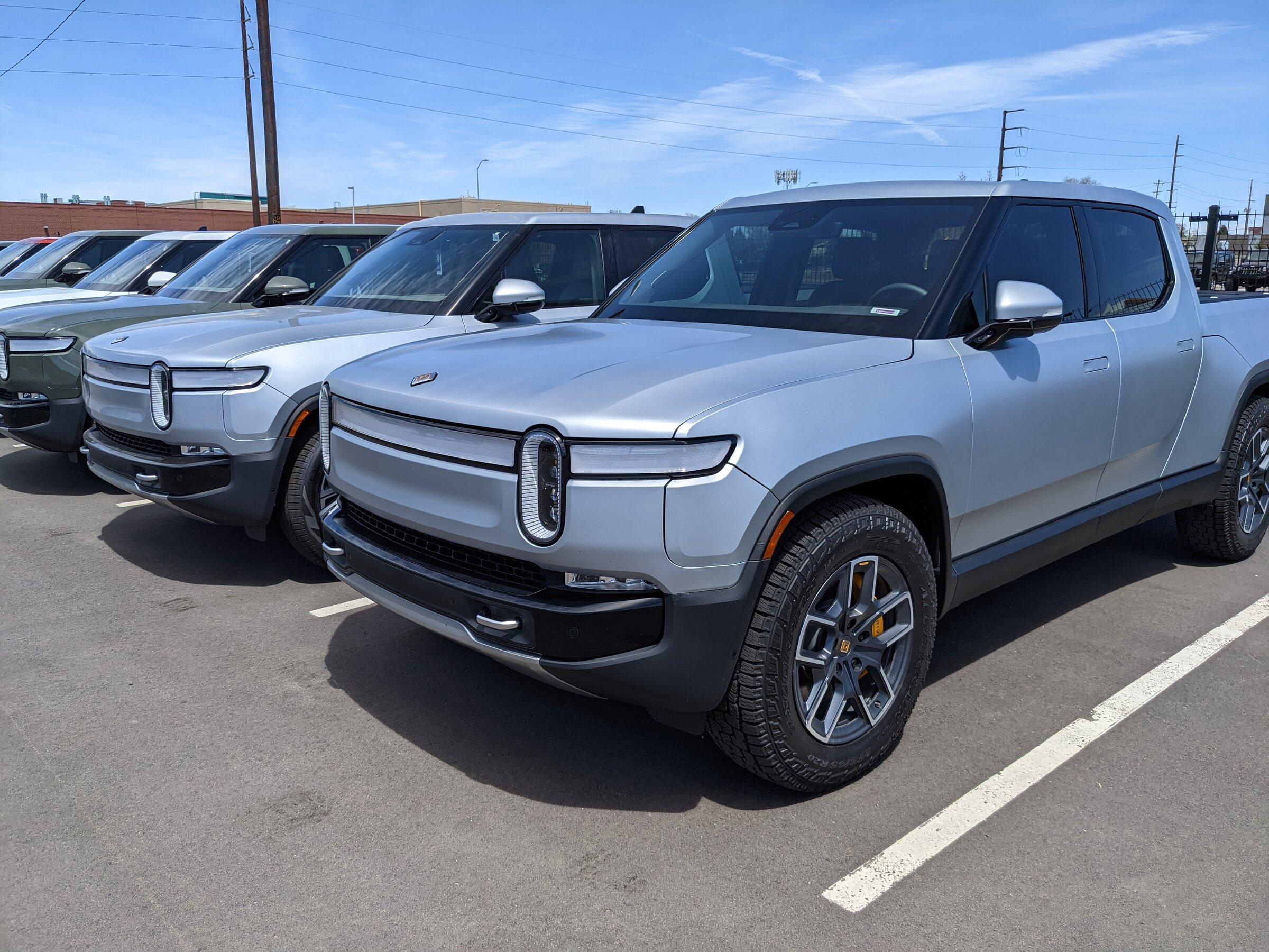 Rivian R1T R1S LA Silver R1T w/ XPEL Stealth PPF Wrap PXL_20220511_193357809