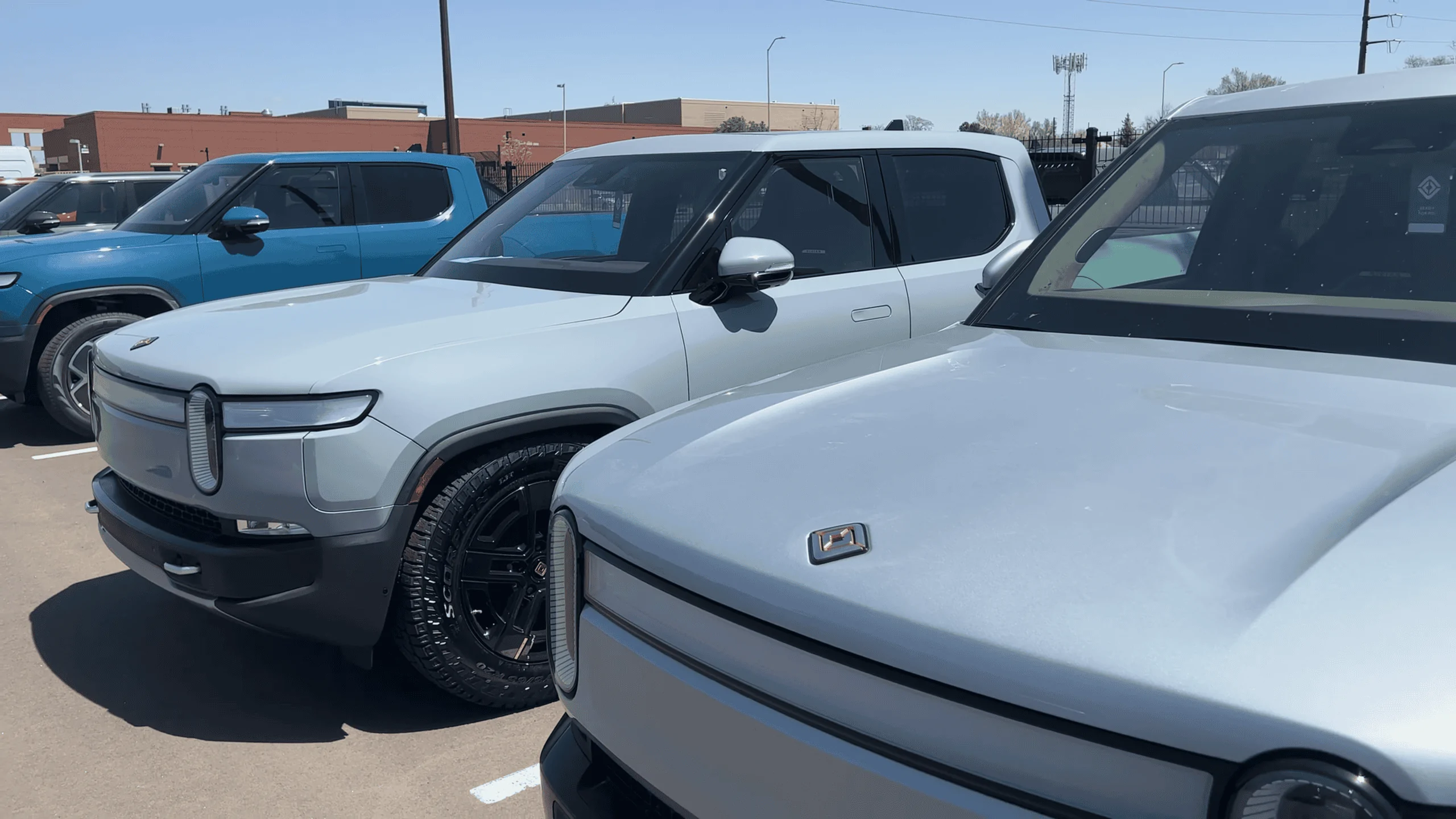 Rivian R1T R1S ALL 10 Rivian colors compared! 1652367177881