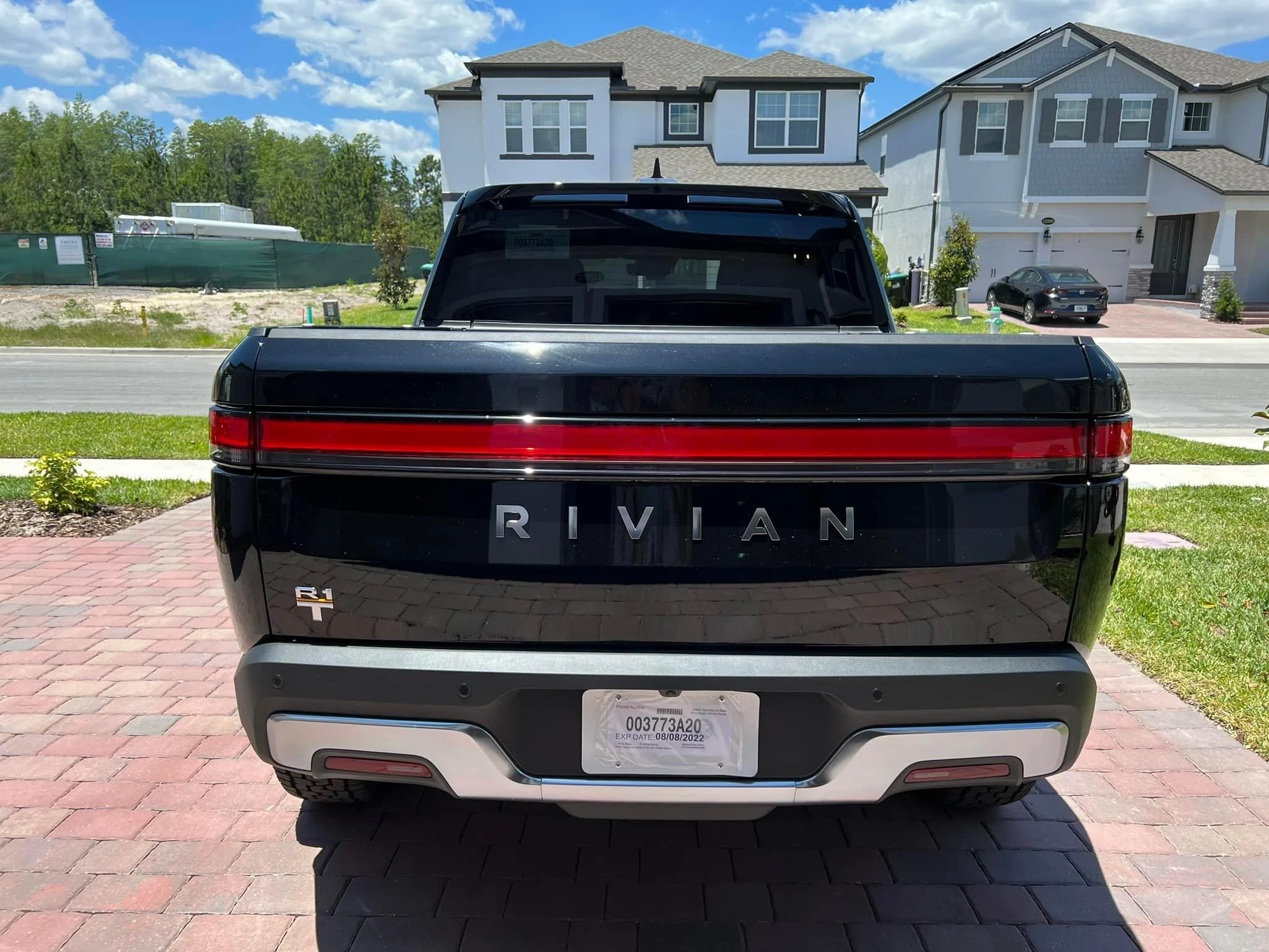 Rivian R1T R1S MIDNIGHT (Black) Rivian Photos 280216836_10158450757207161_2317009170538291027_n