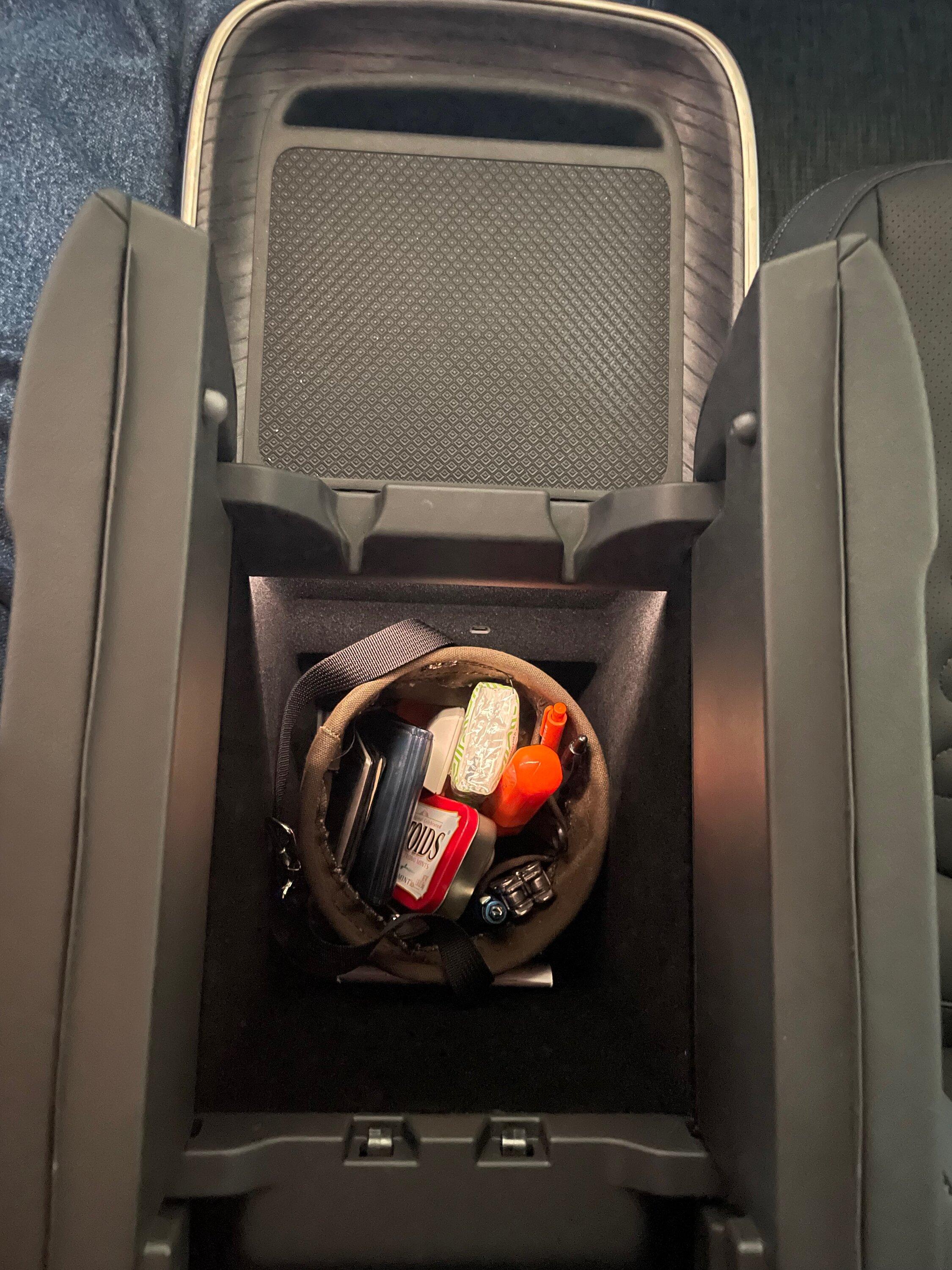 Rivian R1T R1S Center Console/Organizer IMG_4456