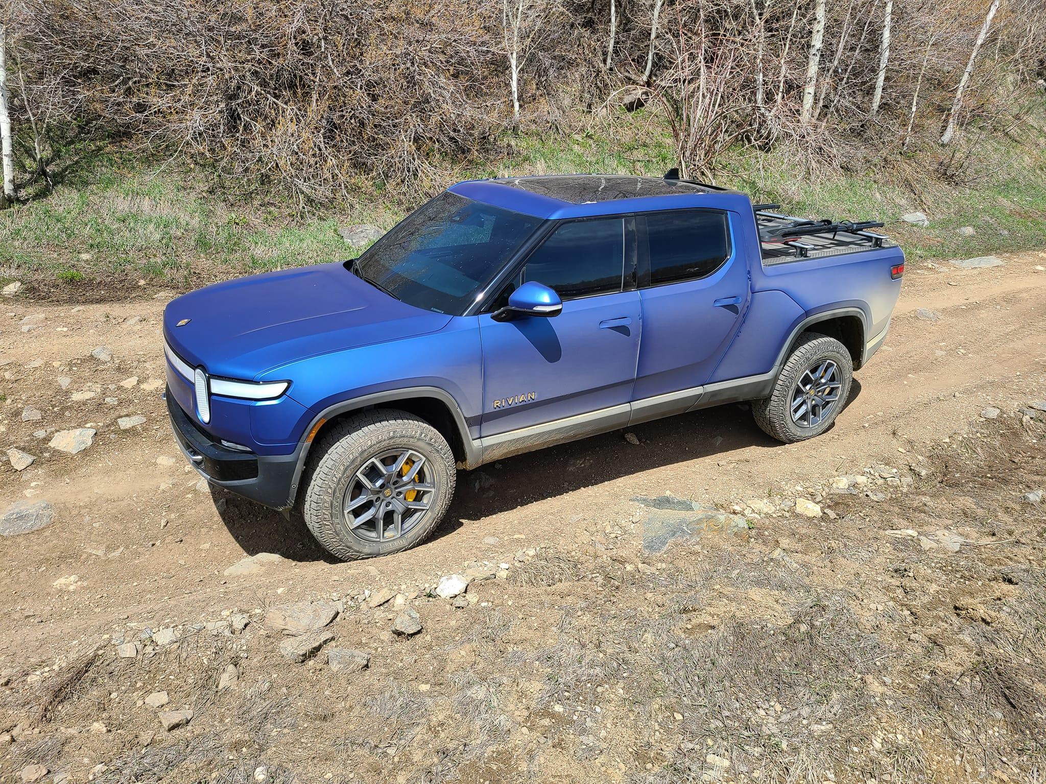 Rivian R1T R1S Matte Metallic Blue wrapped R1T 280434104_10161734231013275_7017432625567000822_n