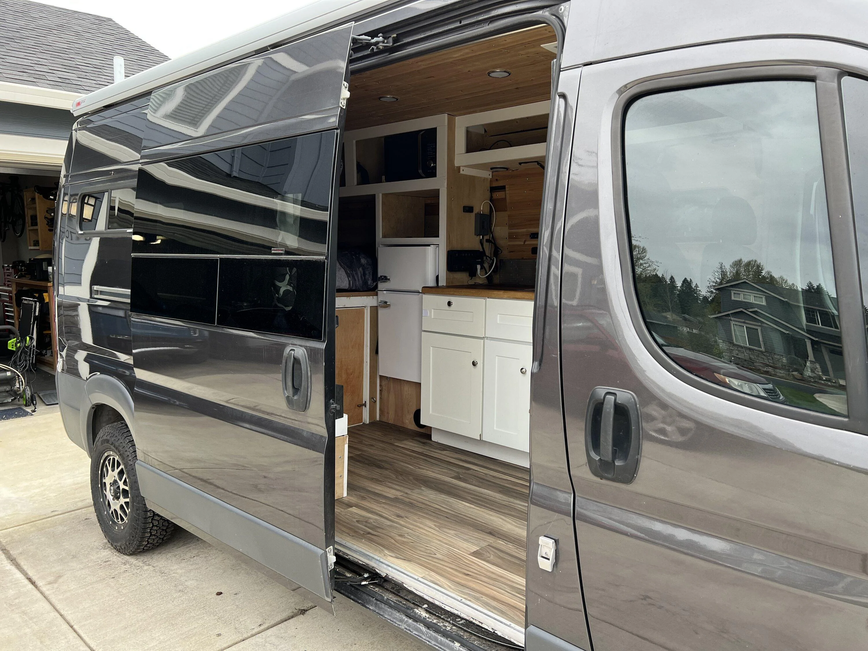 Rivian R1T R1S IKamper X-Cover 2.0 Mini RTT (roof top tent) on my R1T E773F507-A2F0-4DB1-BE63-503A80D50DFA