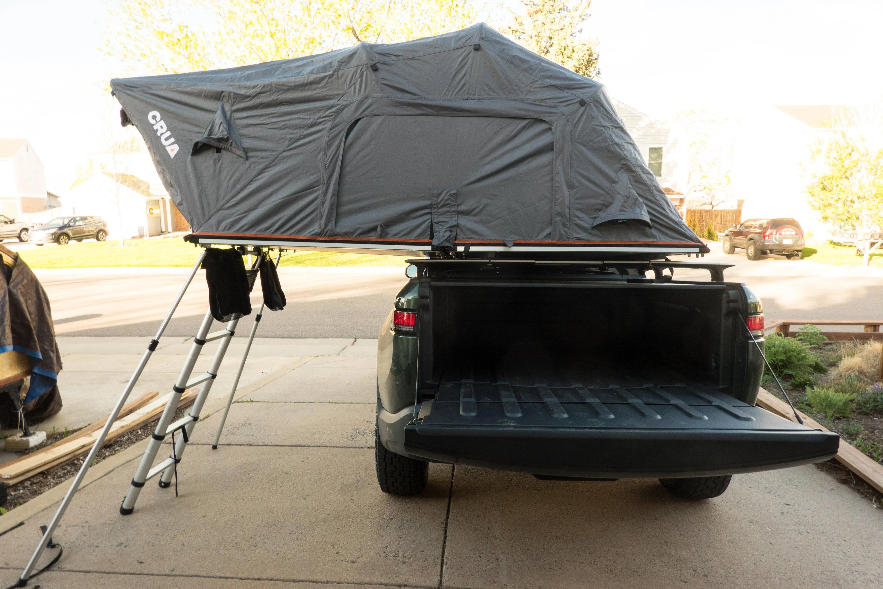Rivian R1T R1S Non-Rivian rooftop tents 2022-05-11 Rivian _DSC0087
