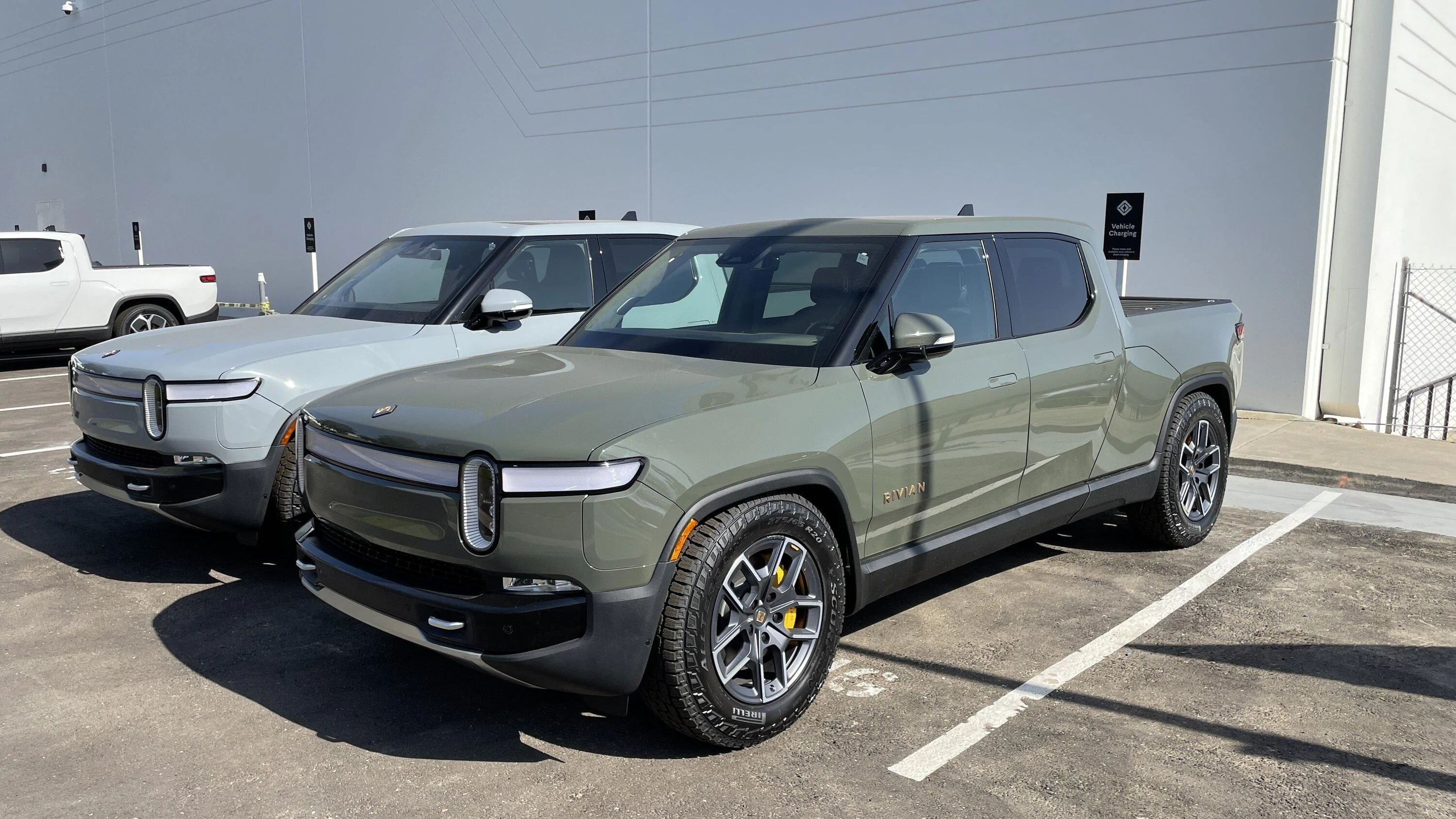 Rivian R1T R1S San Diego Service Center drive-by SD6