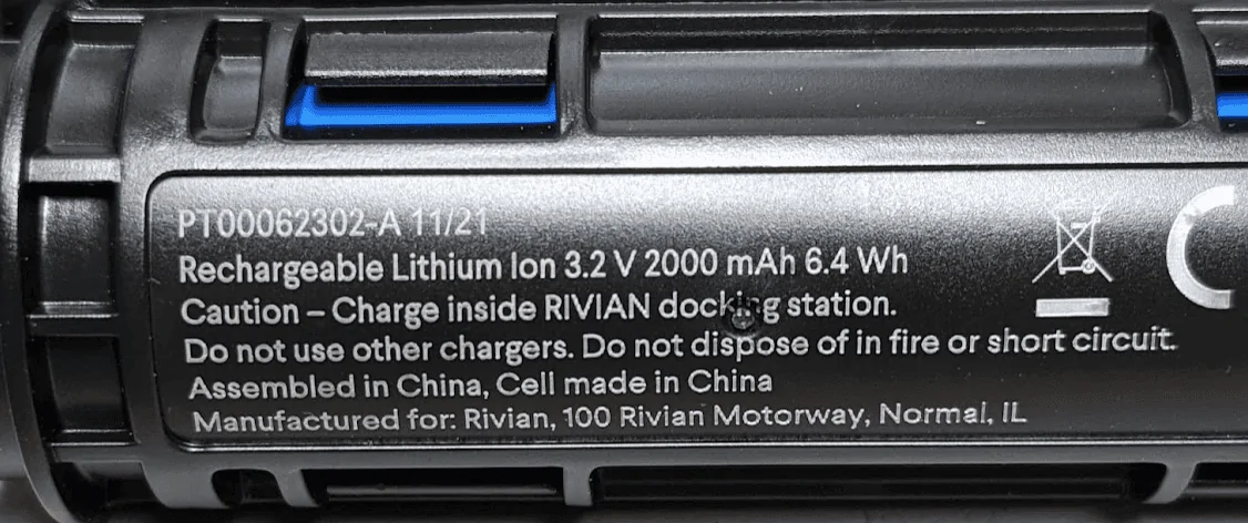 Rivian R1T R1S 1st batch of R1Ts delivered use what battery? 1652970009899