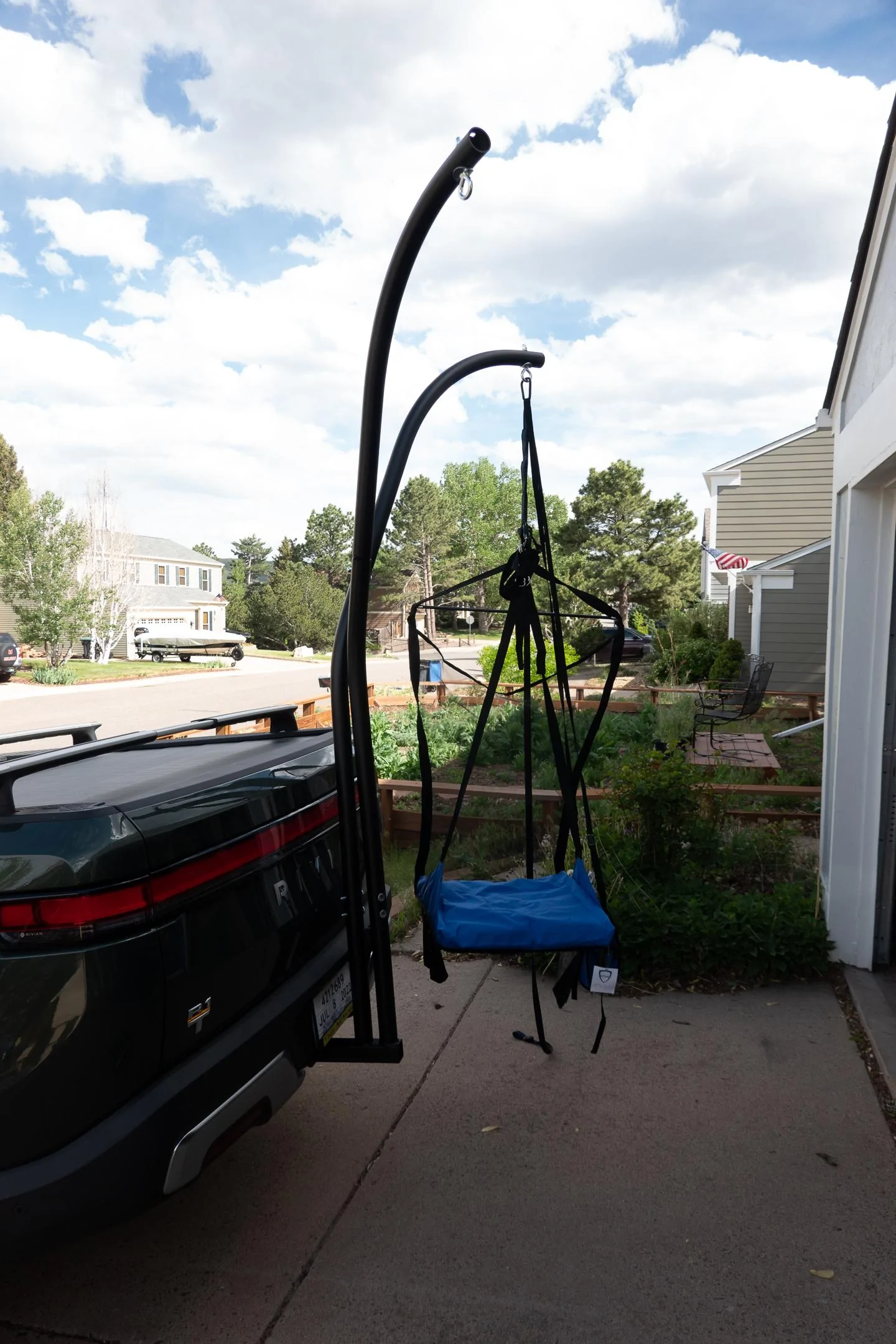 Rivian R1T R1S Camping/tailgaiting in comfort 2022-05-19 Rivian Hammocks _DSC0107